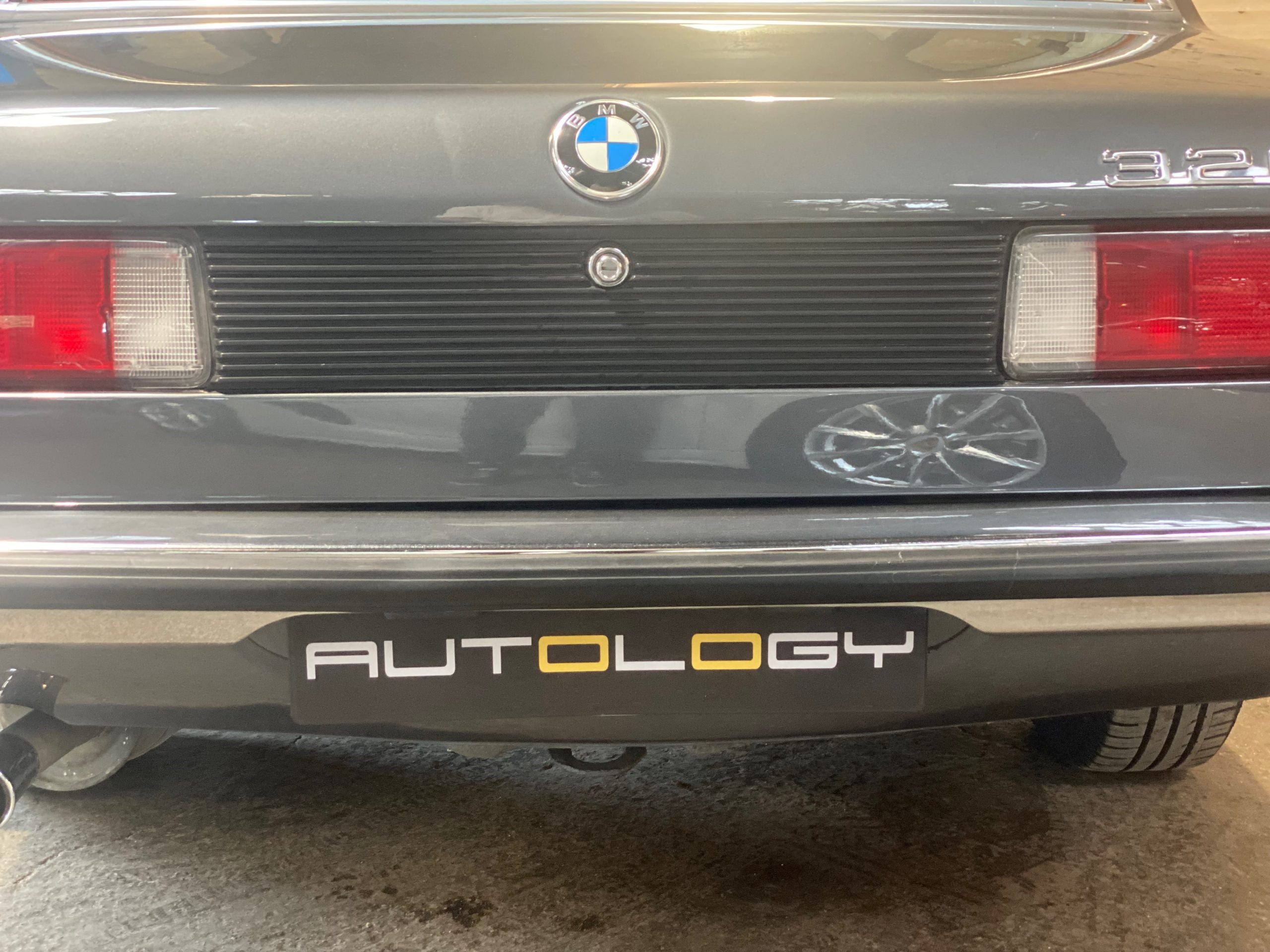 BMW 320/6