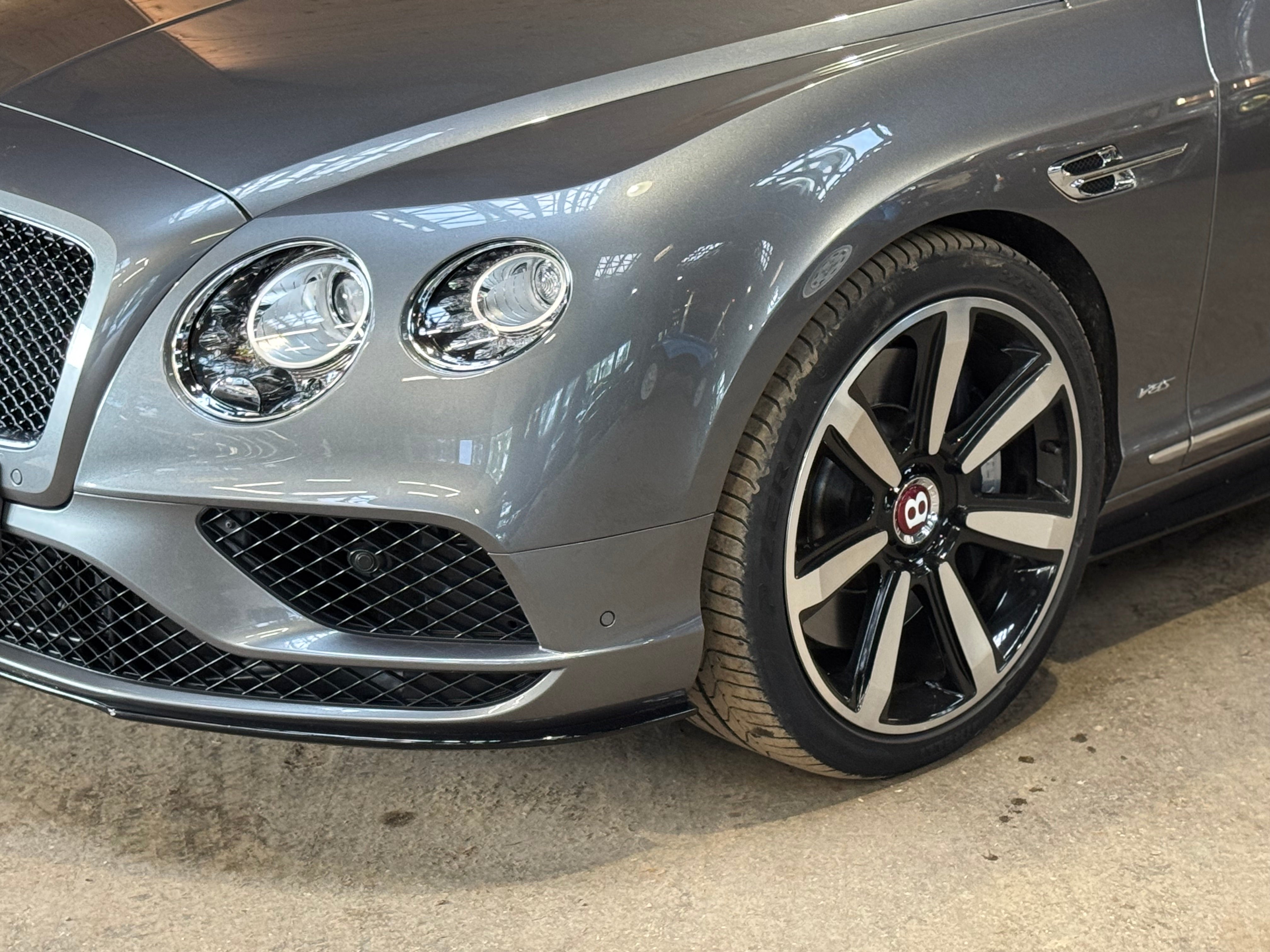 Bentley Continental GTC V8s