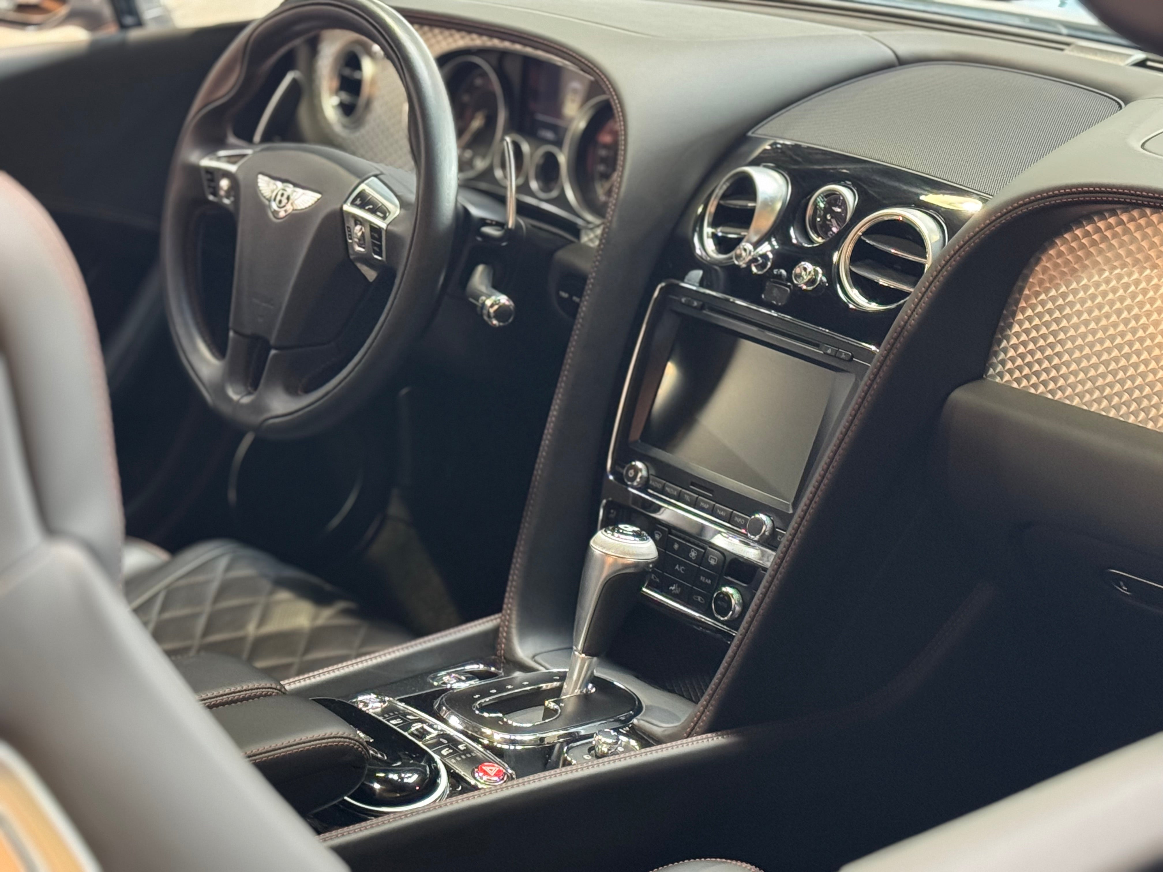 Bentley Continental GTC V8s