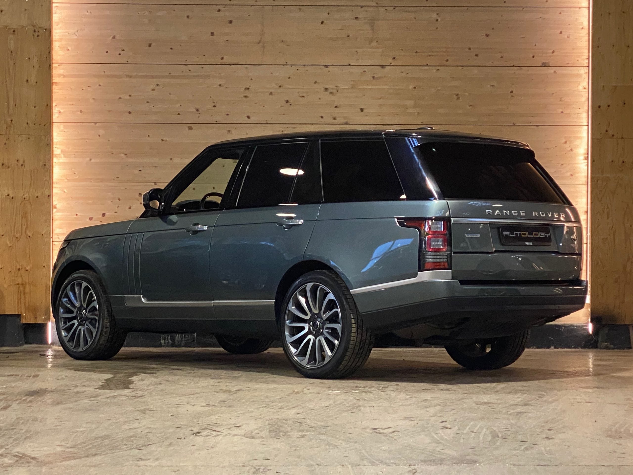 Land Rover Range Rover 4.4 SdV8 Autobiography