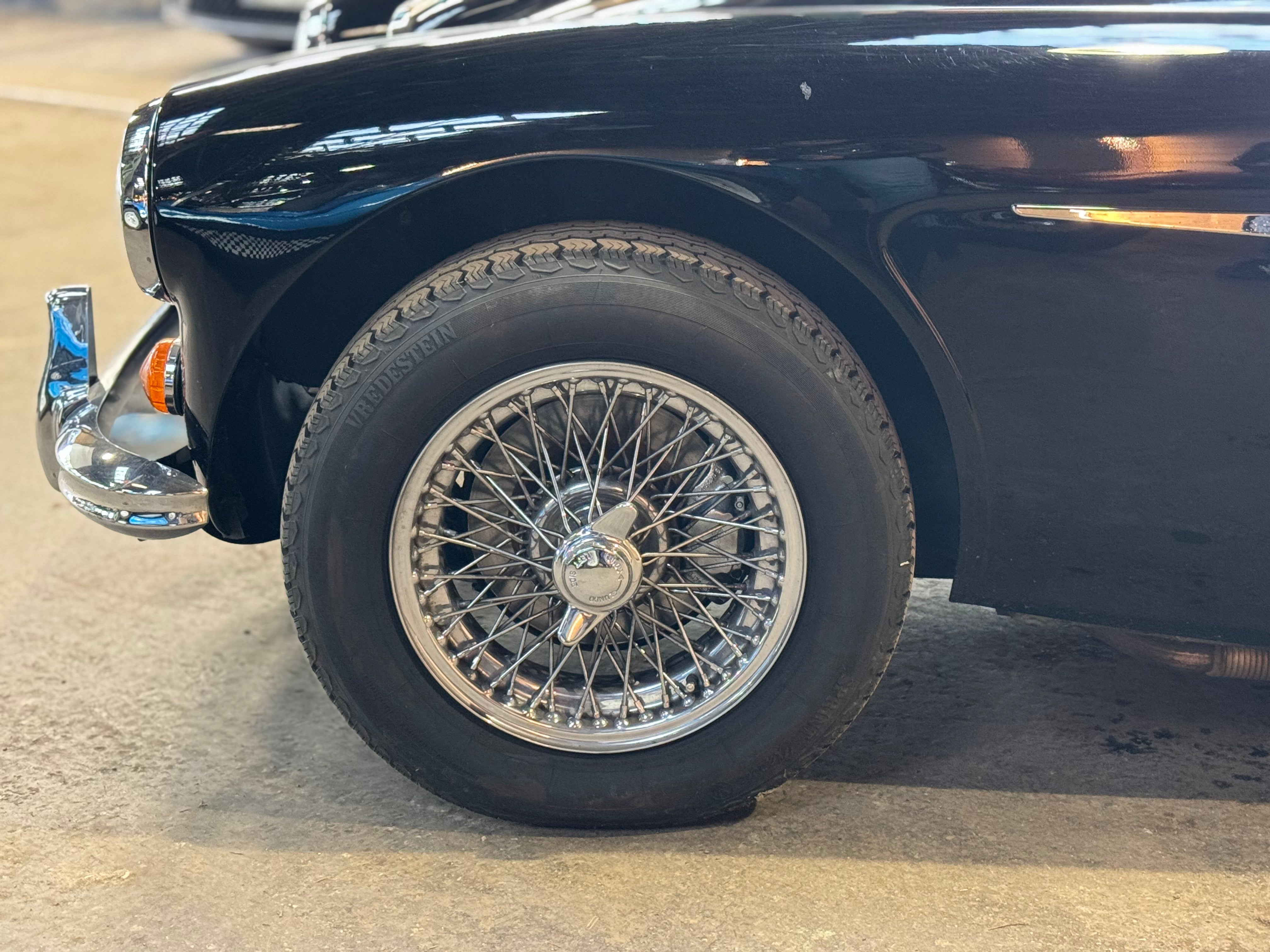 Austin Healey 3000 Mk III  BJ8