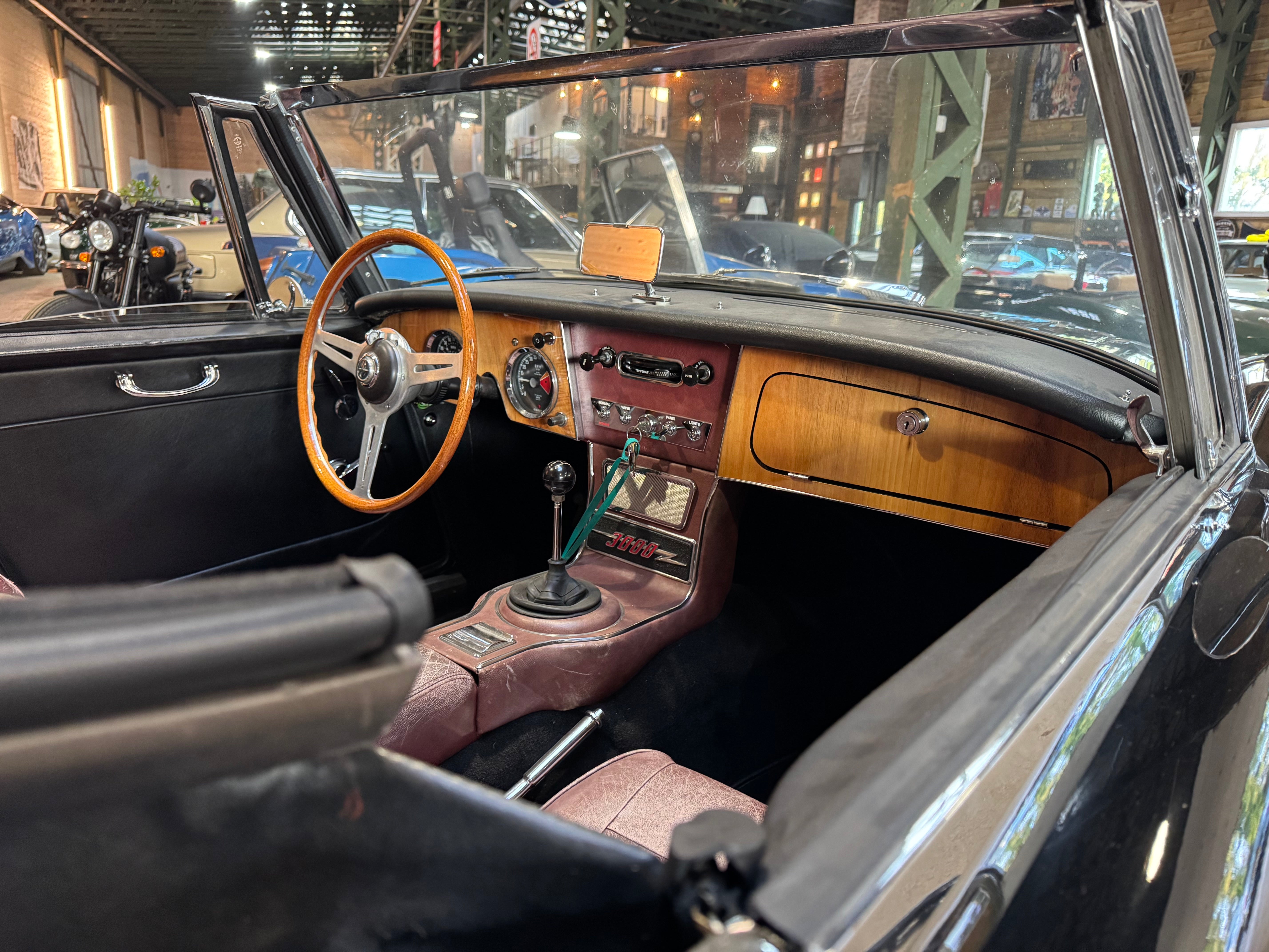 Austin Healey 3000 Mk III  BJ8