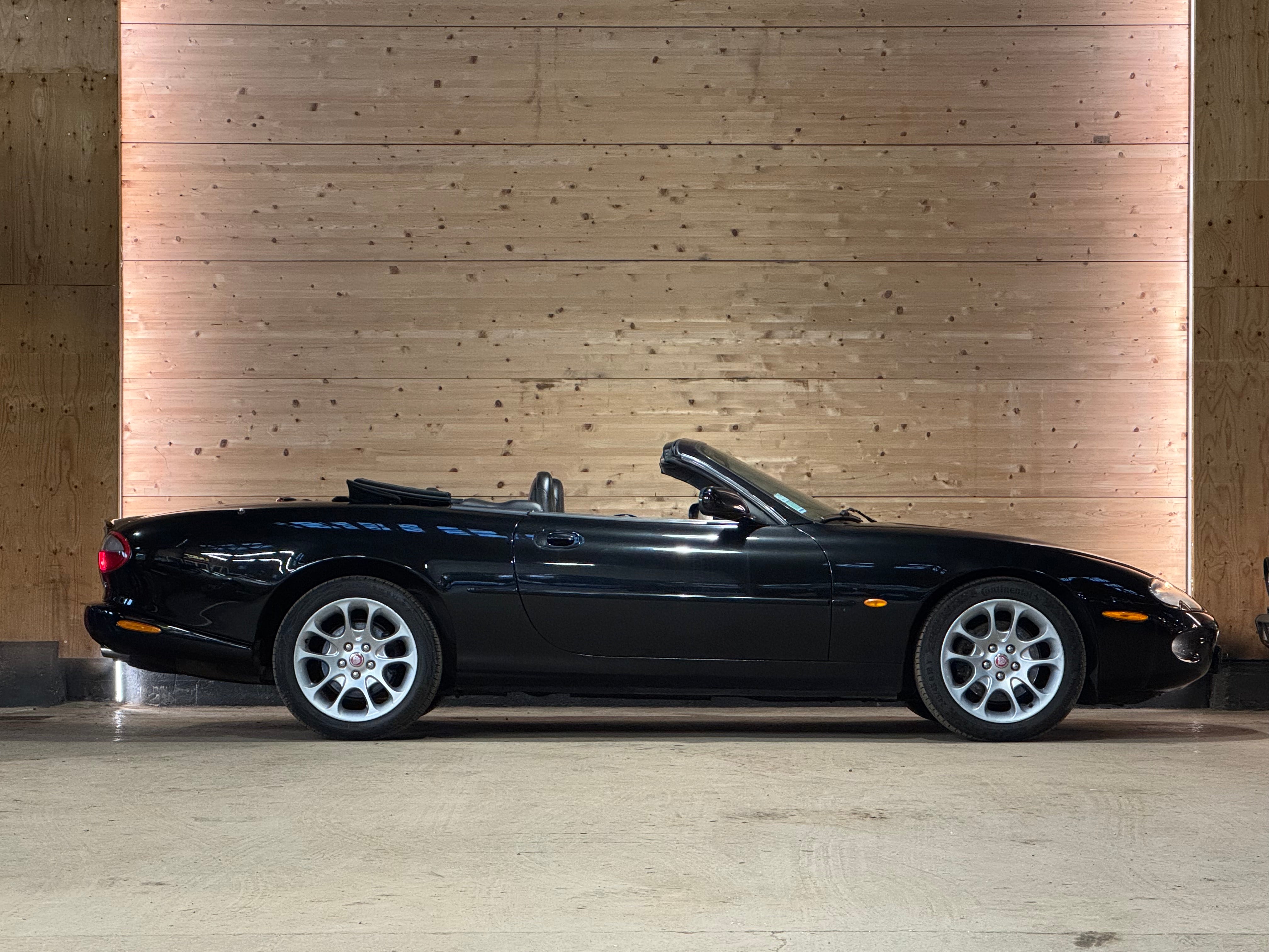Jaguar XKR Cabriolet V8 4.0