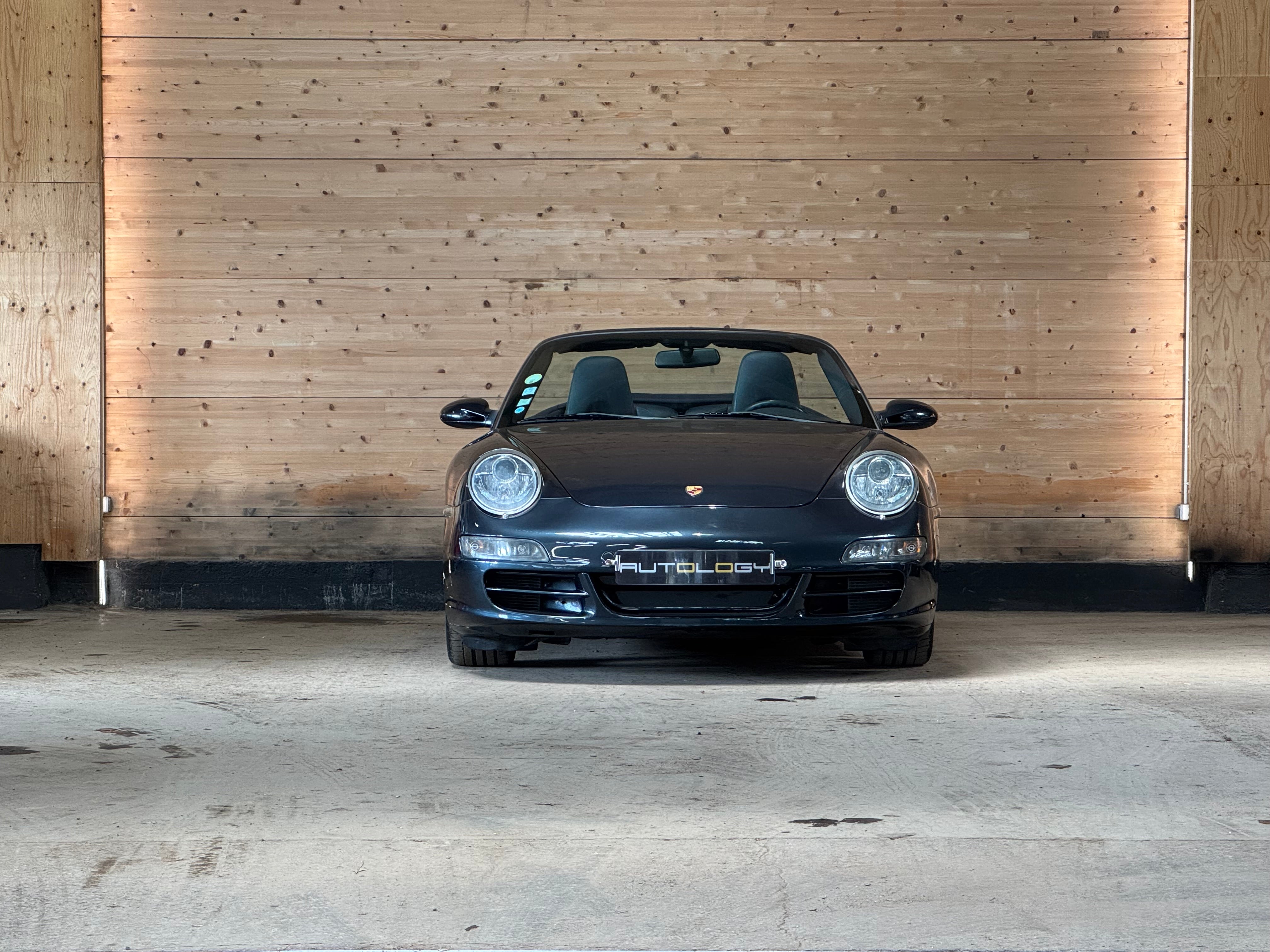 Porsche 997 Carrera Cabriolet