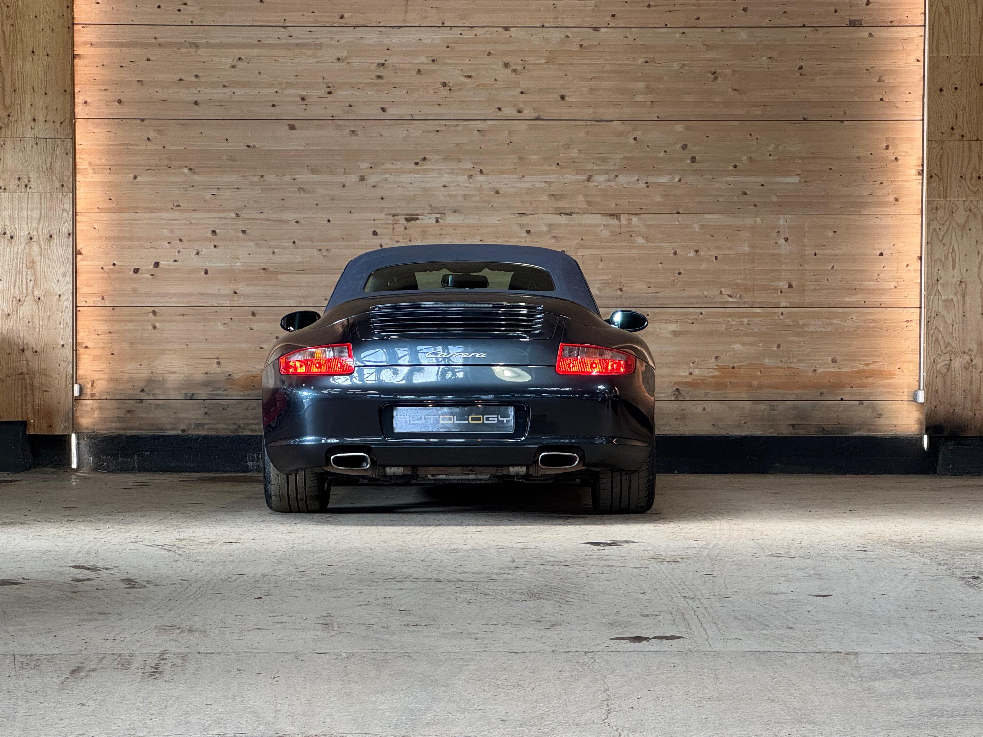 Porsche 997 Carrera Cabriolet