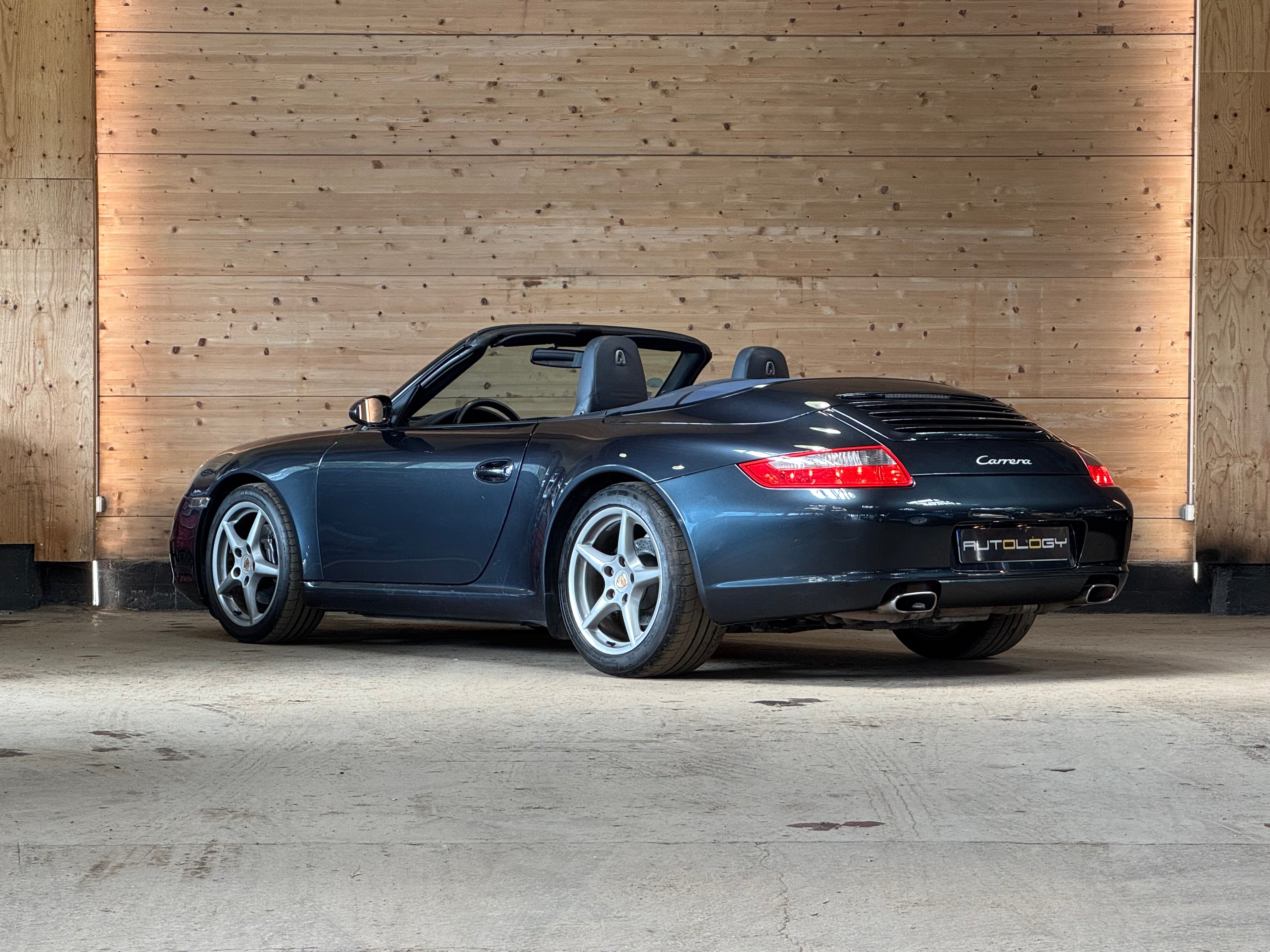 Porsche 997 Carrera Cabriolet