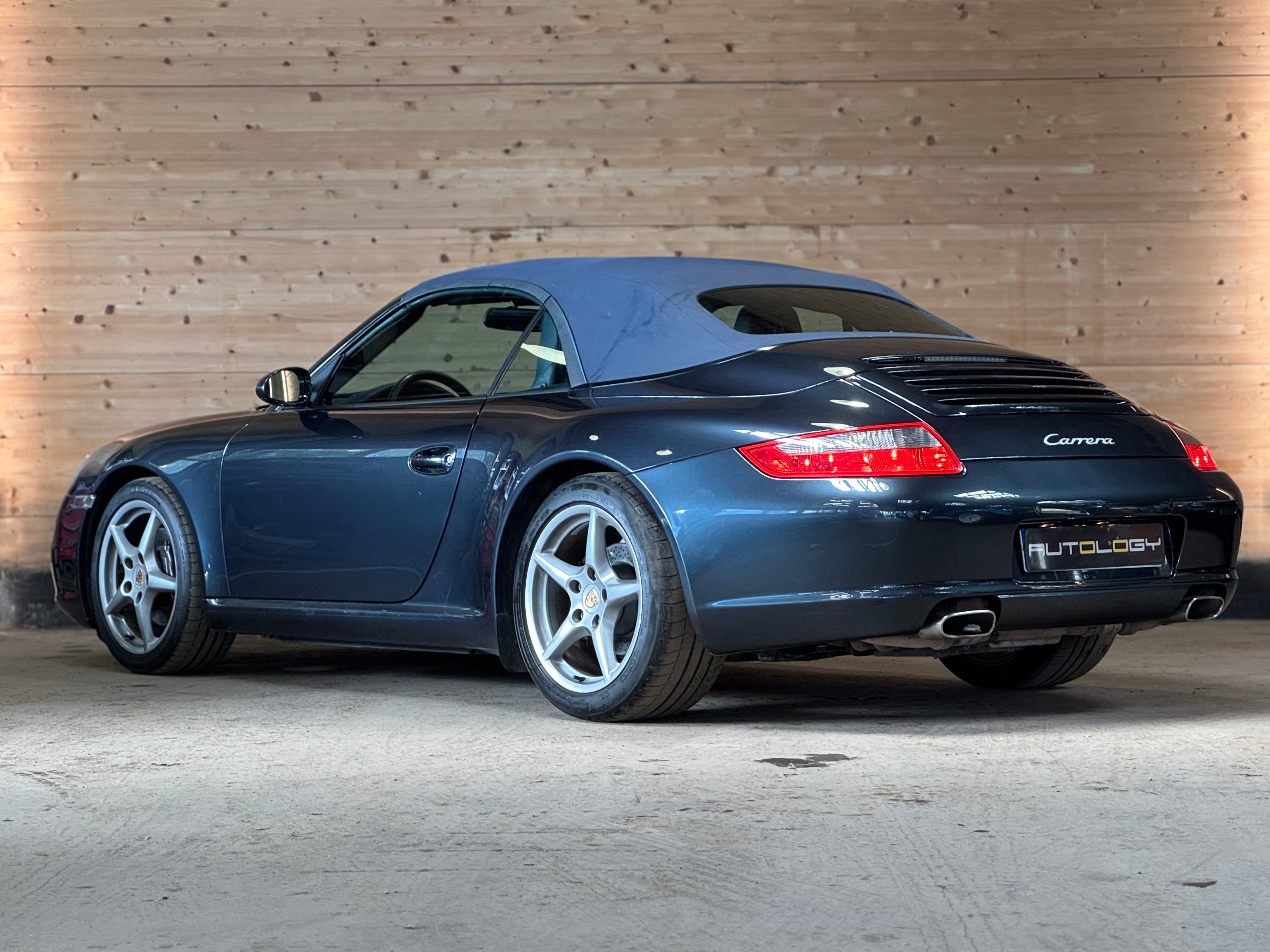 Porsche 997 Carrera Cabriolet