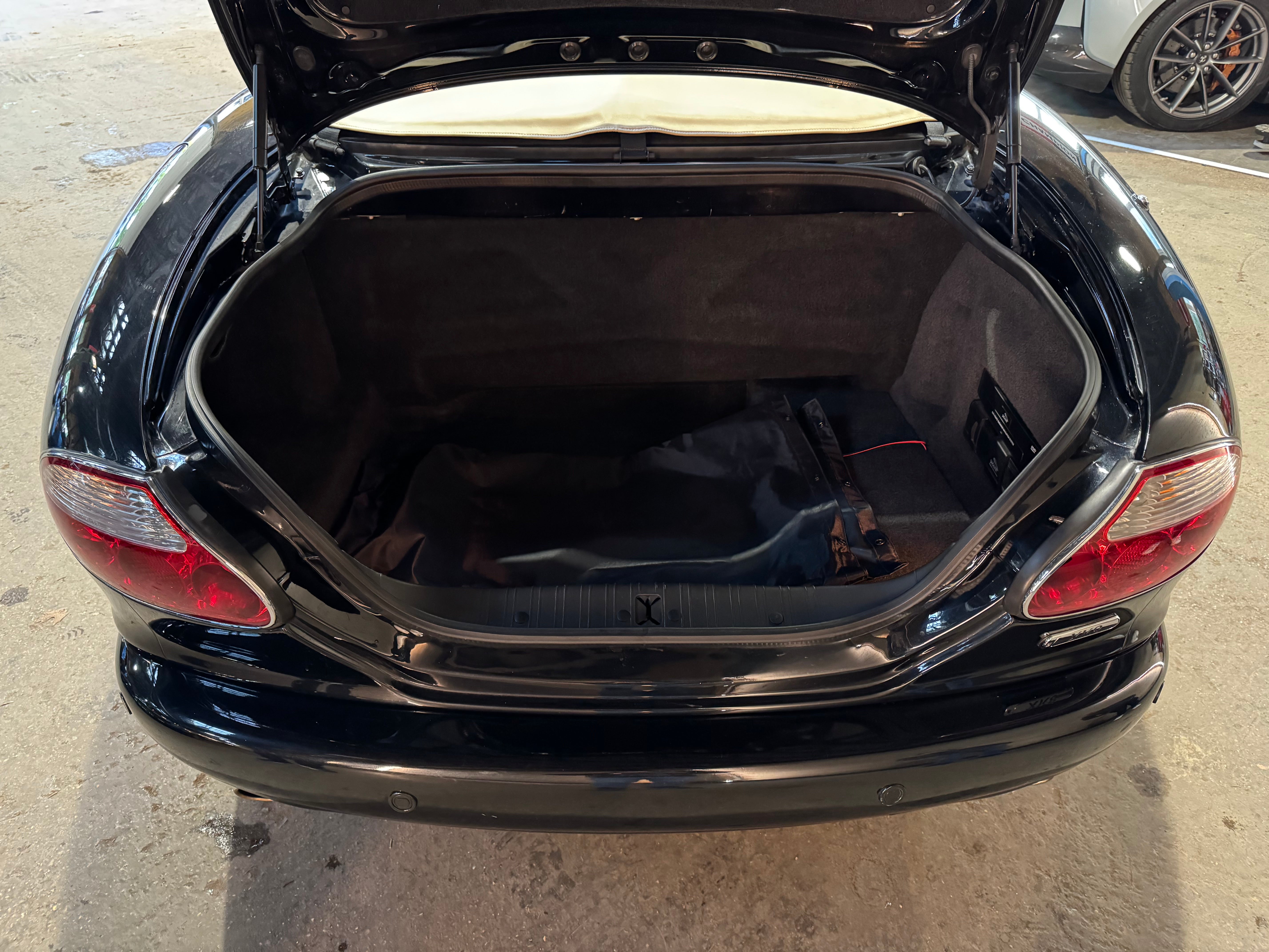 Jaguar XK8 Cabriolet 4.2 BVA6