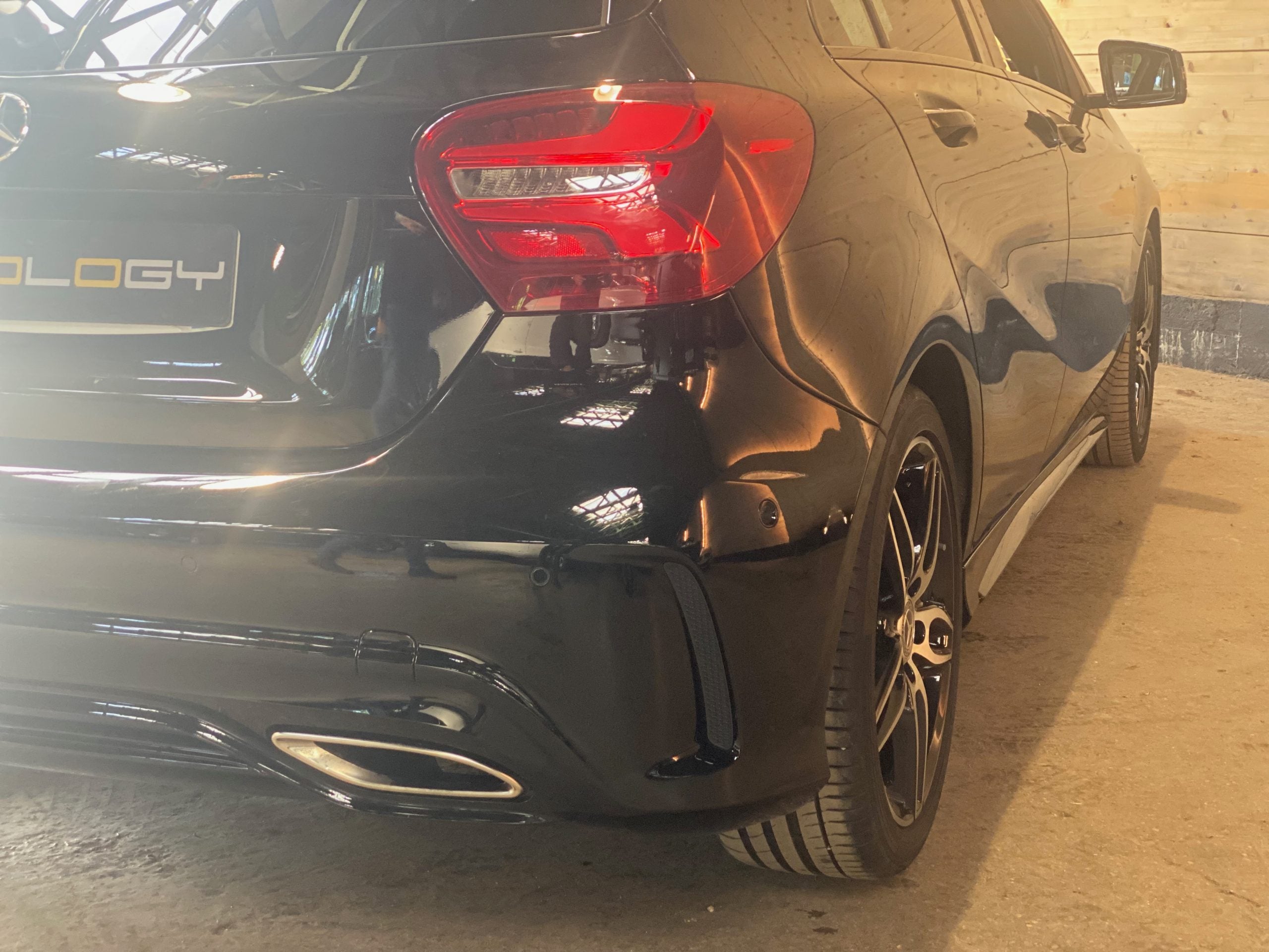Mercedes A160 BVA WhiteArt Edition