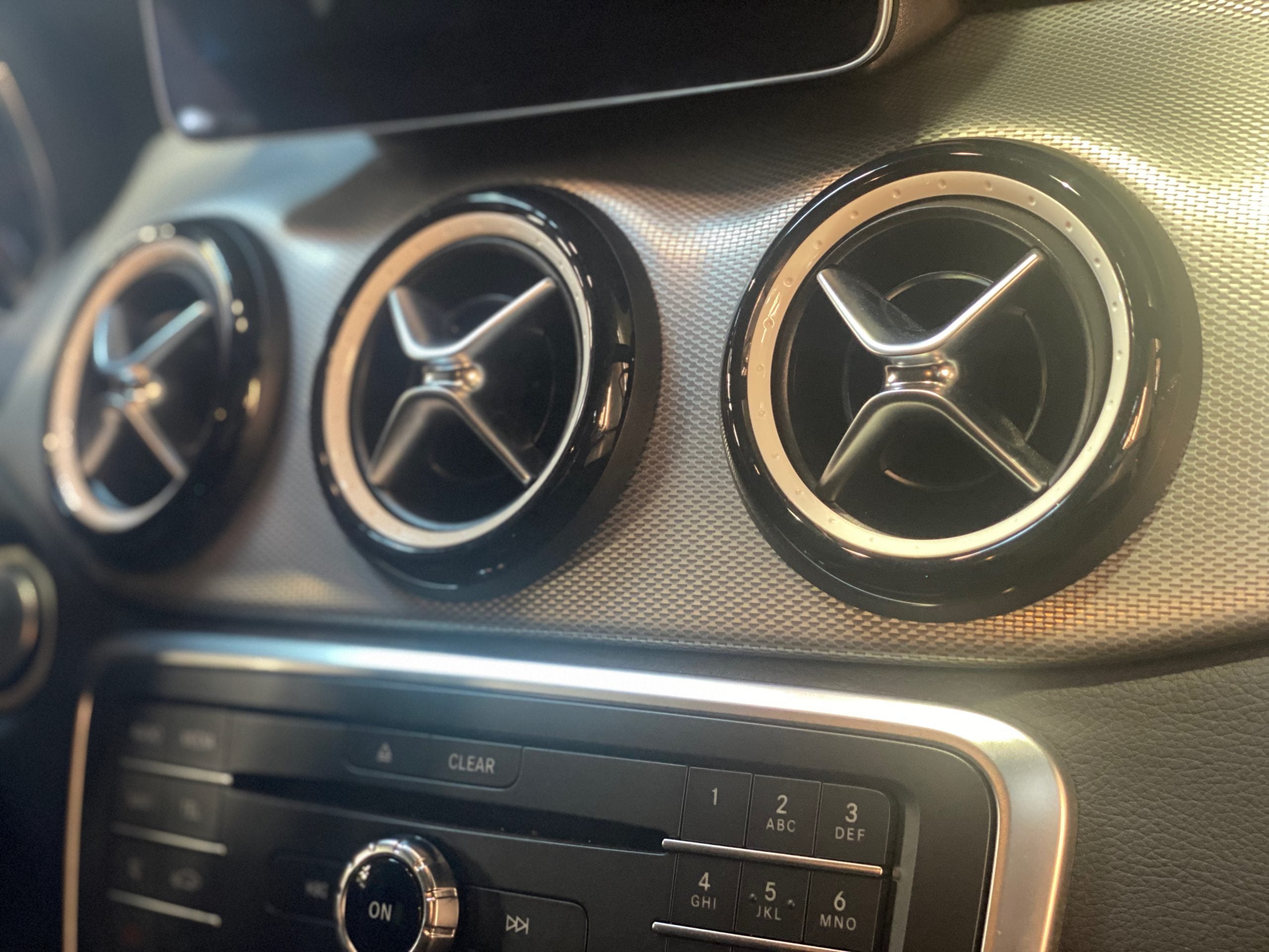 Mercedes A160 BVA WhiteArt Edition