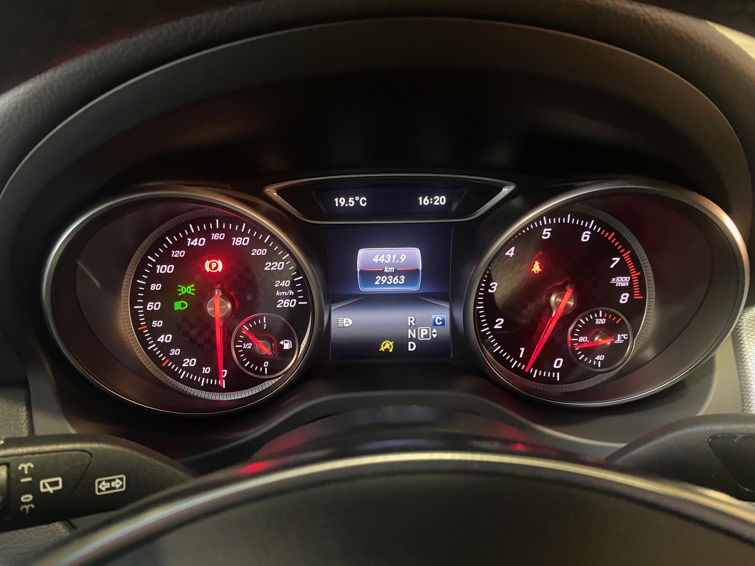 Mercedes A160 BVA WhiteArt Edition