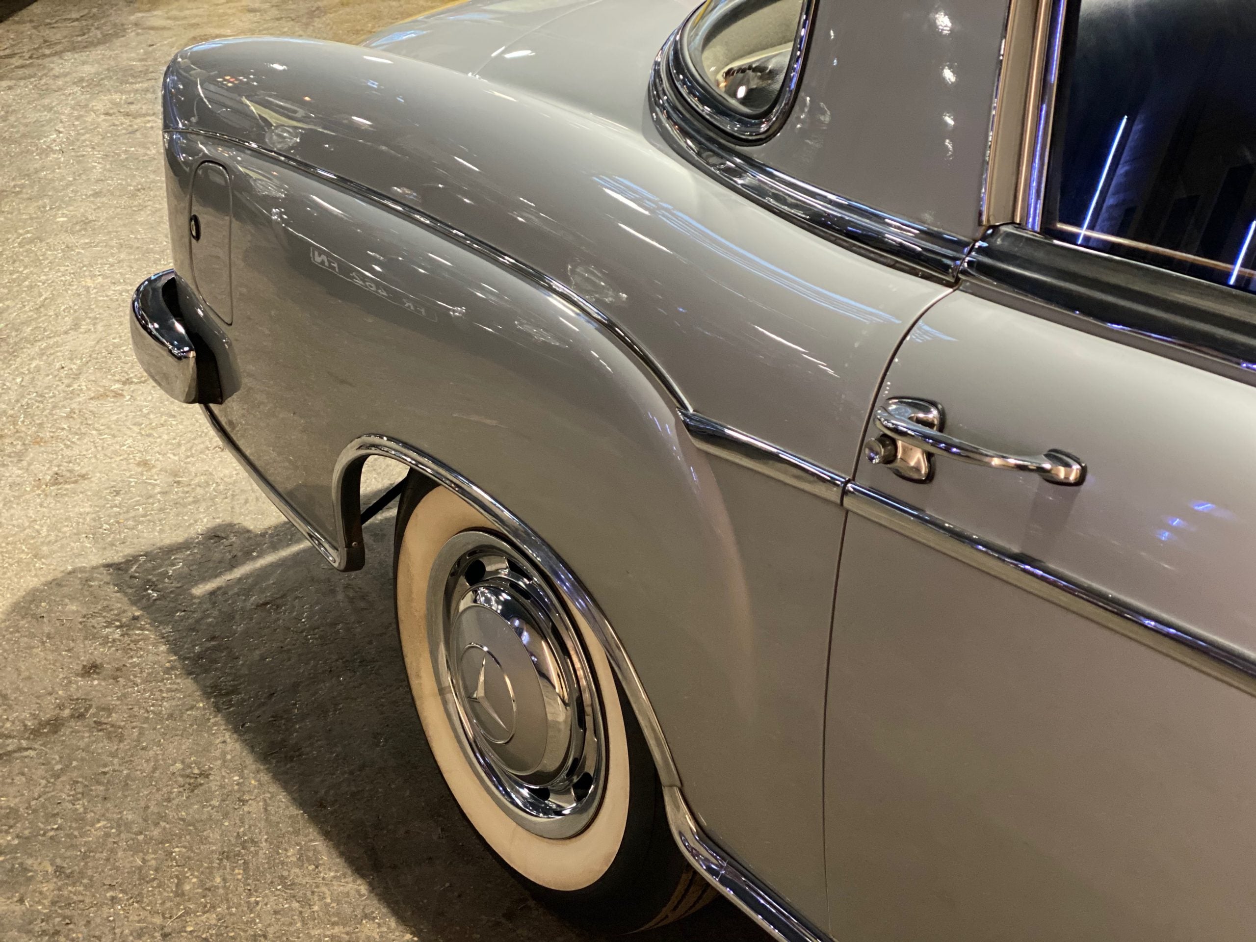 Mercedes 220S Coupé