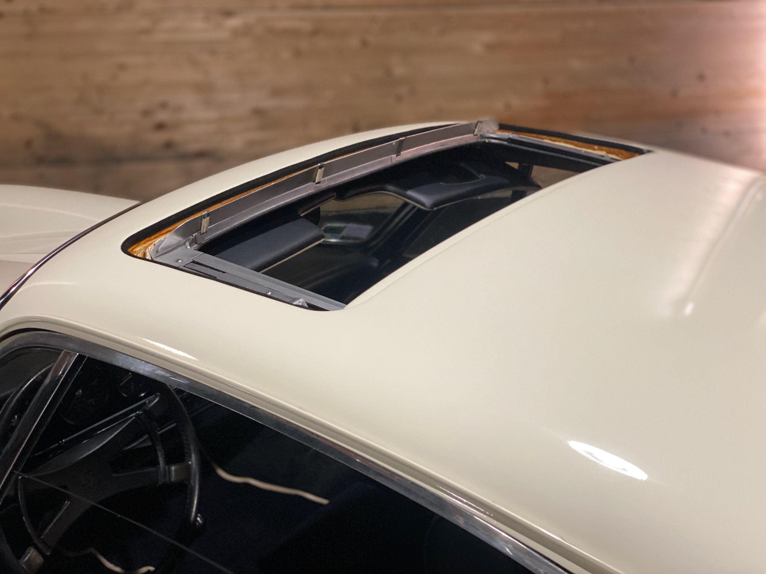 Porsche 911 2.4S