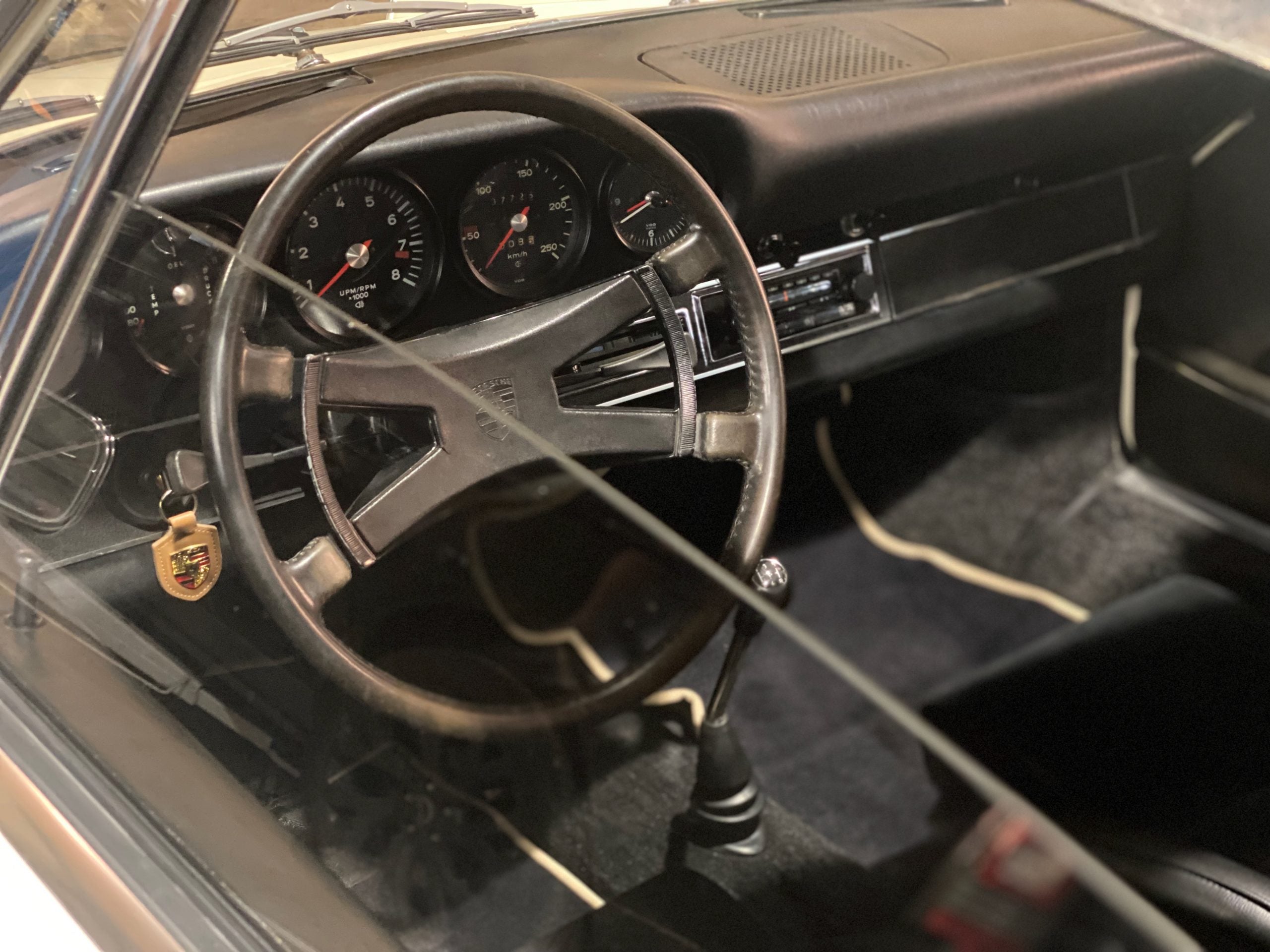 Porsche 911 2.4S