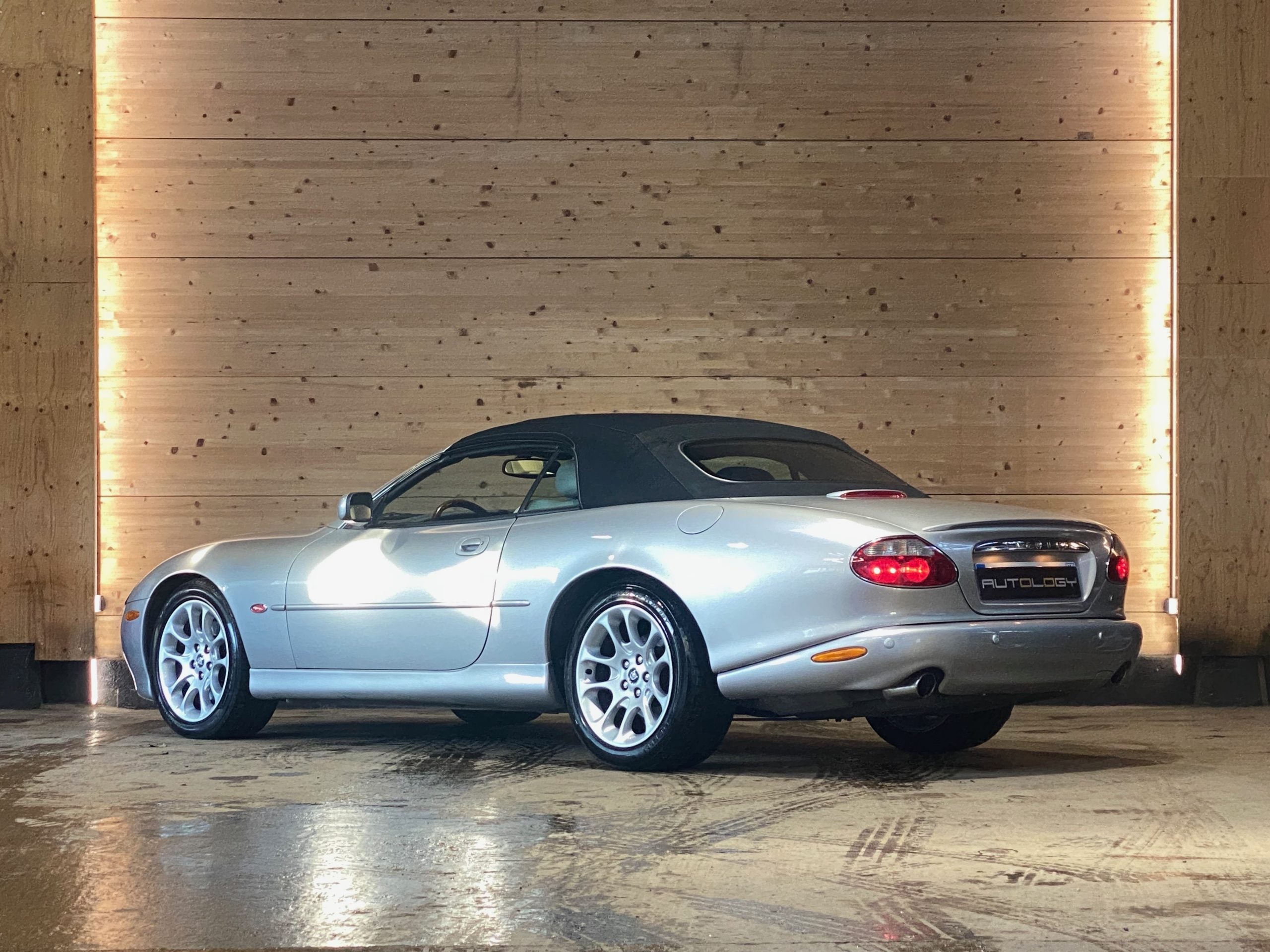 Jaguar XKR Cabriolet V8 4.0