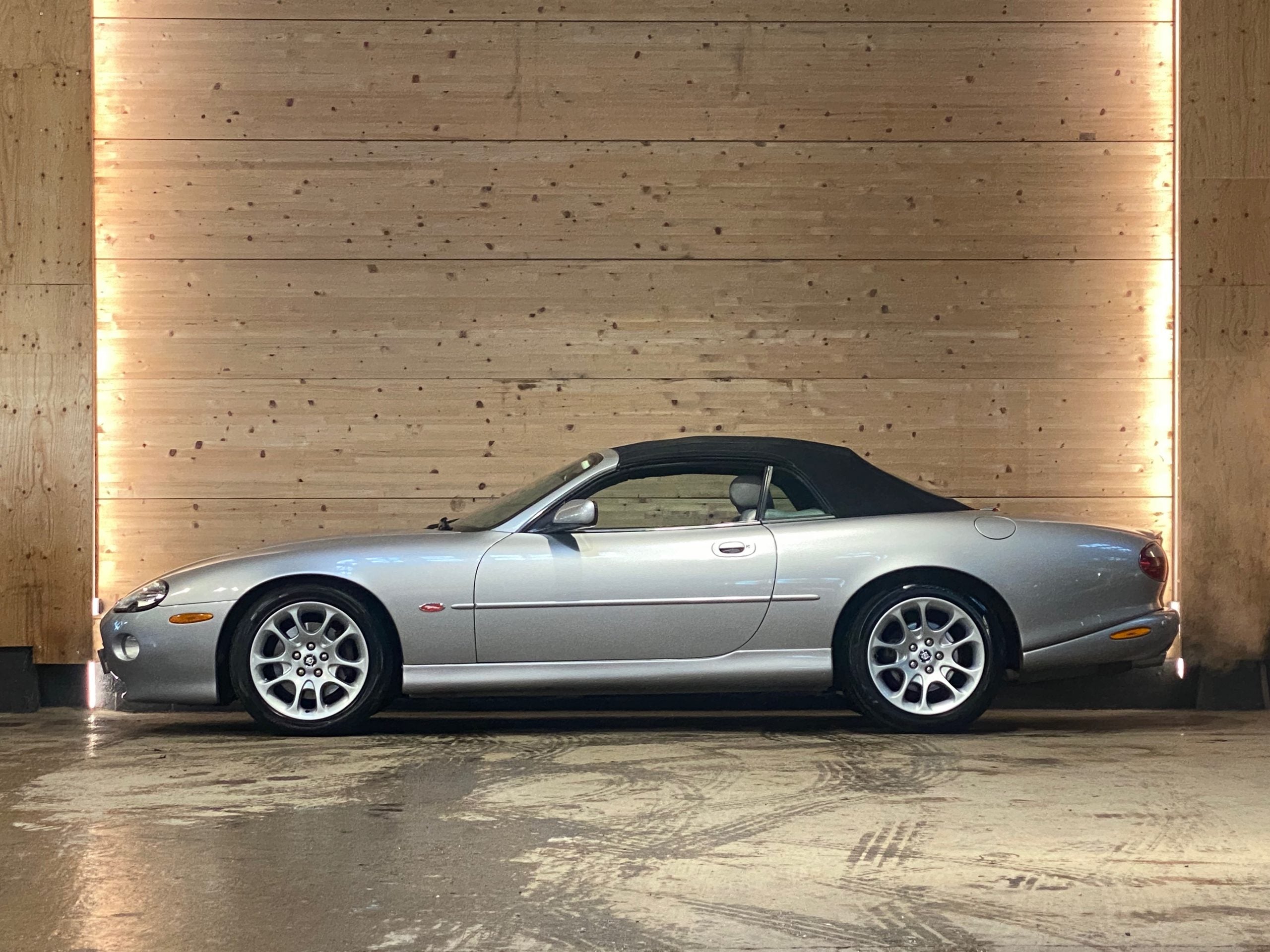 Jaguar XKR Cabriolet V8 4.0