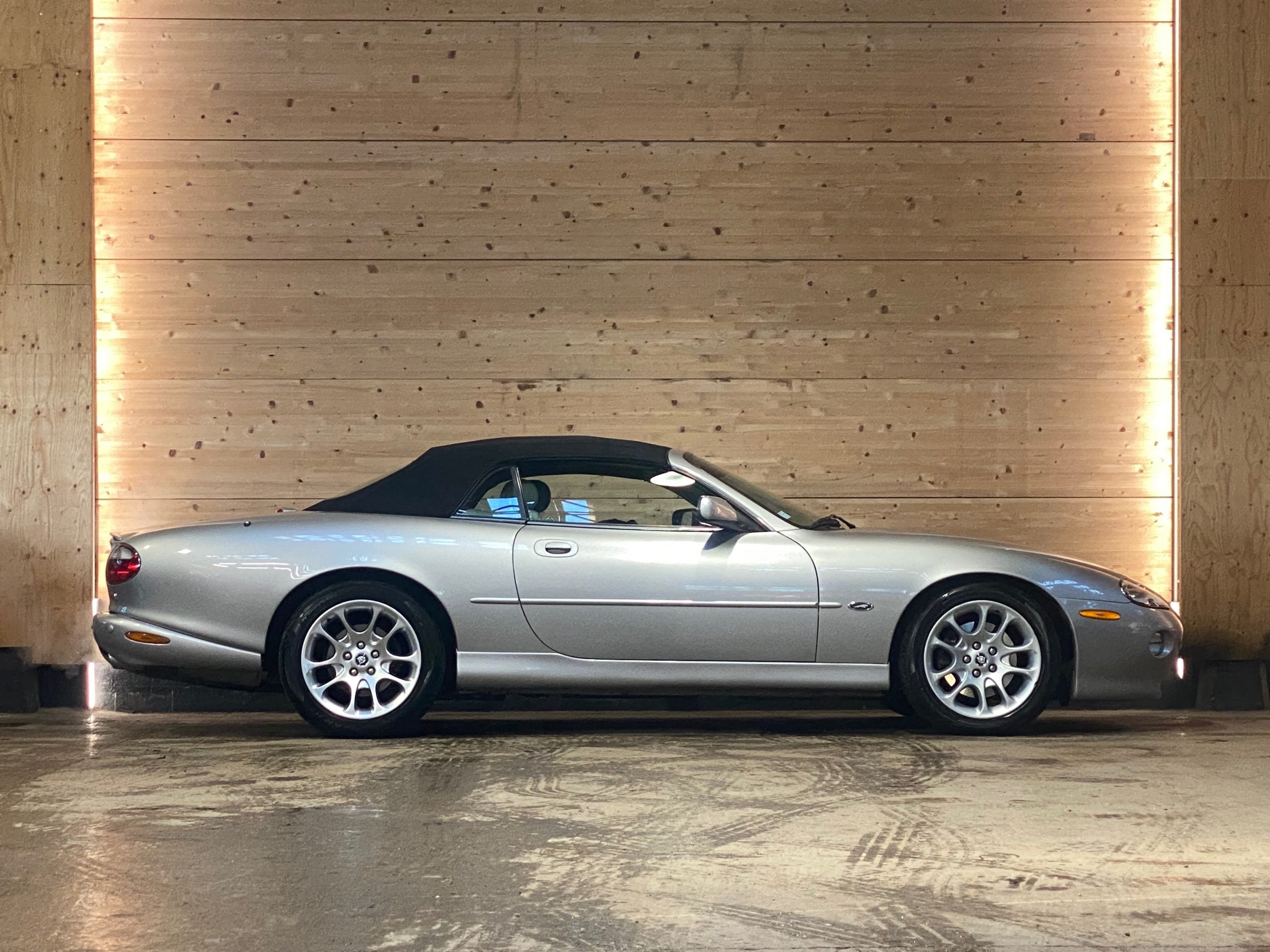 Jaguar XKR Cabriolet V8 4.0