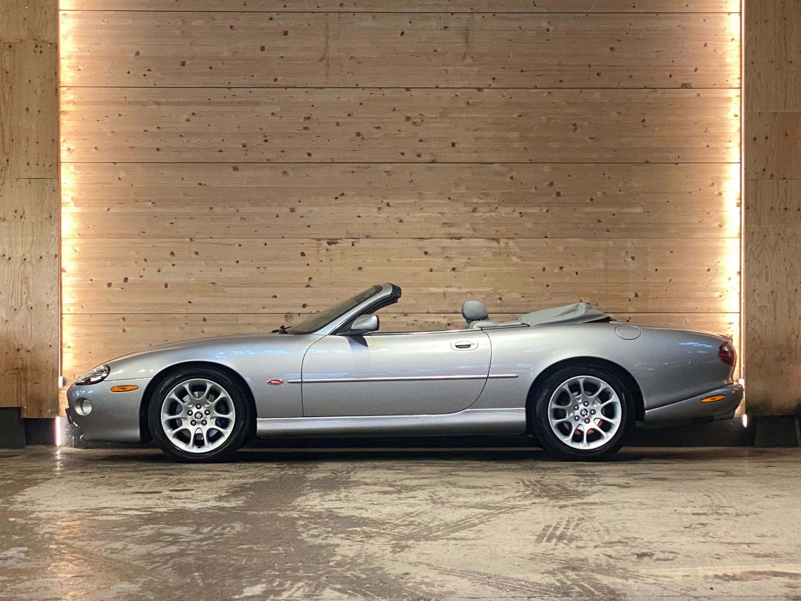 Jaguar XKR Cabriolet V8 4.0