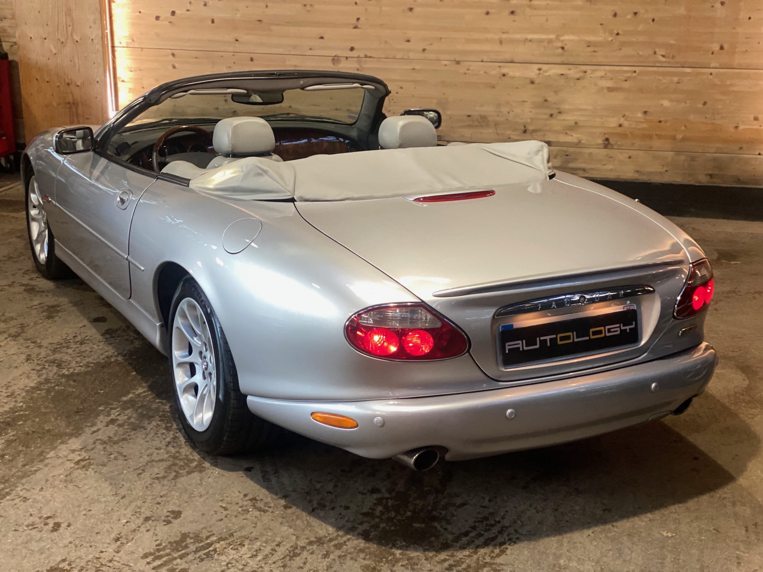 Jaguar XKR Cabriolet V8 4.0