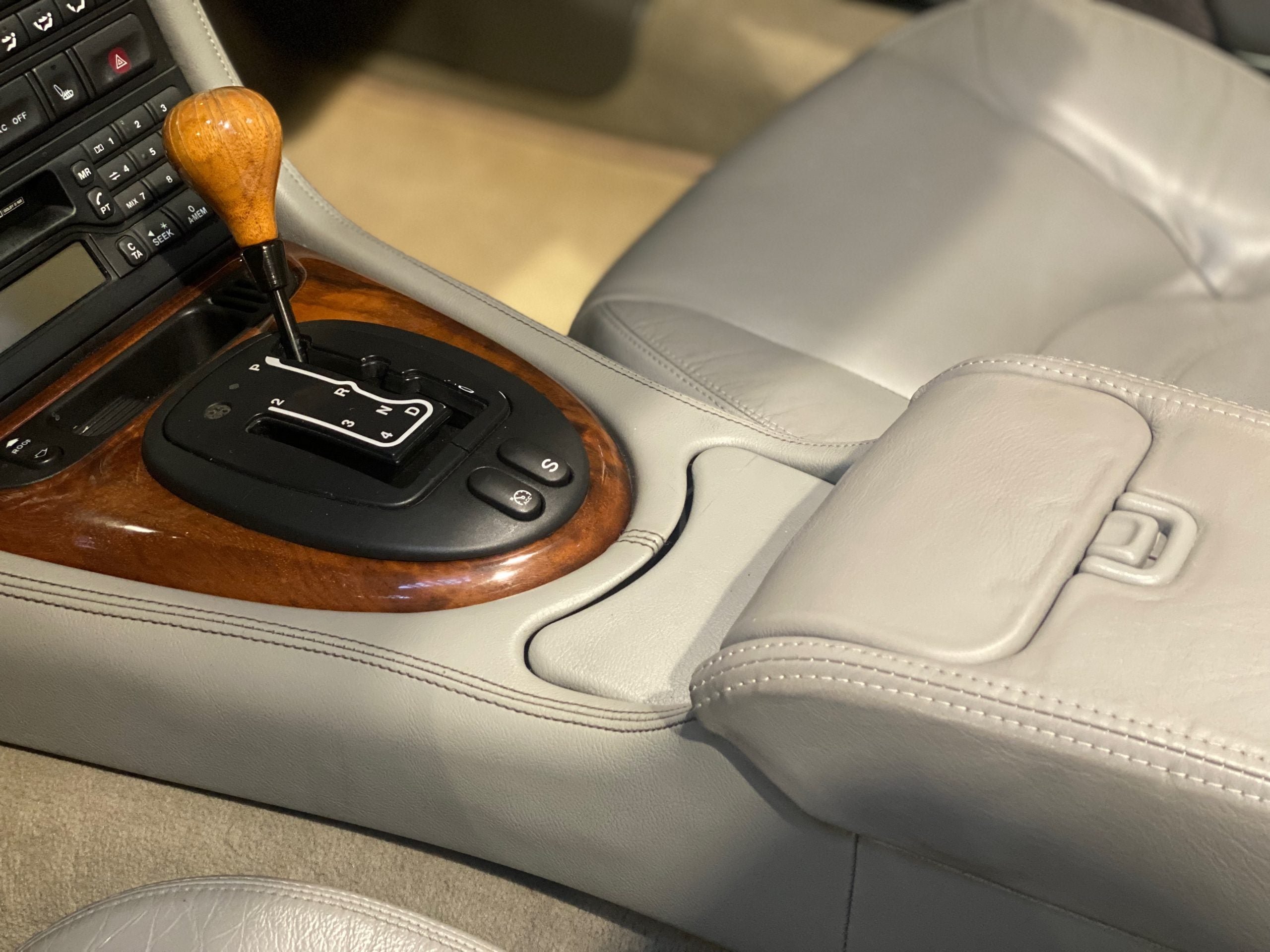 Jaguar XKR Cabriolet V8 4.0