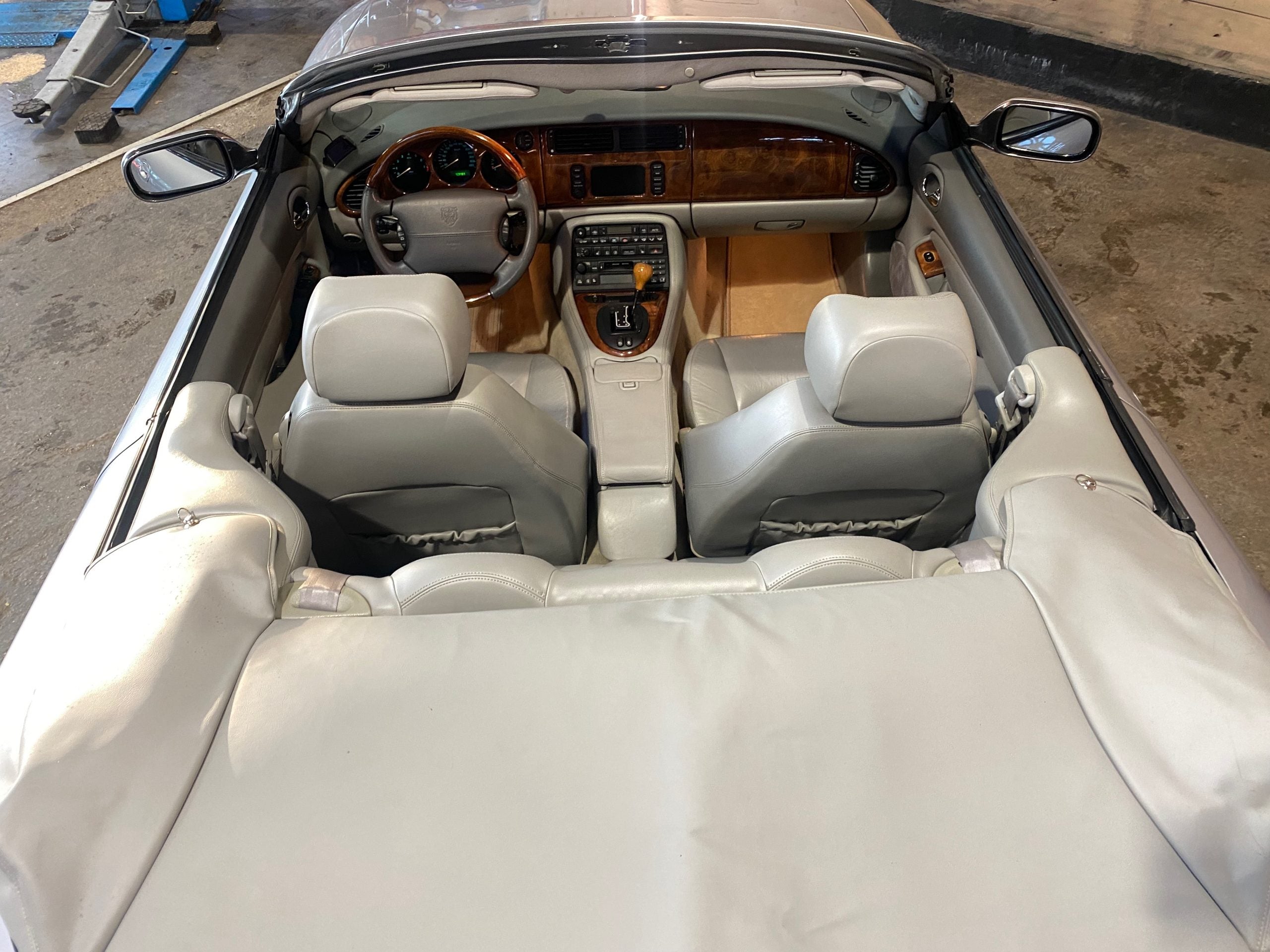 Jaguar XKR Cabriolet V8 4.0