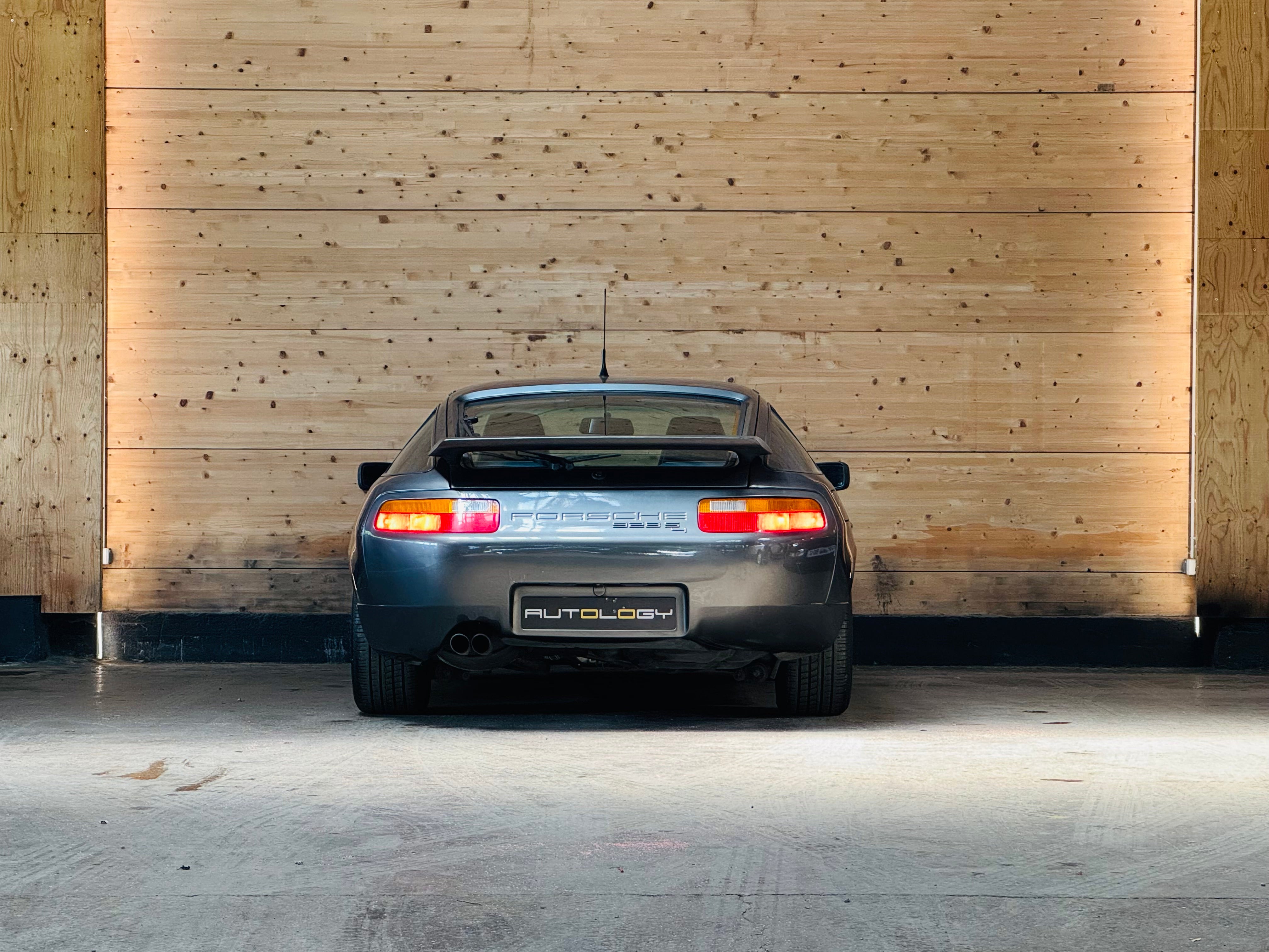 Porsche 928 S4 BVA