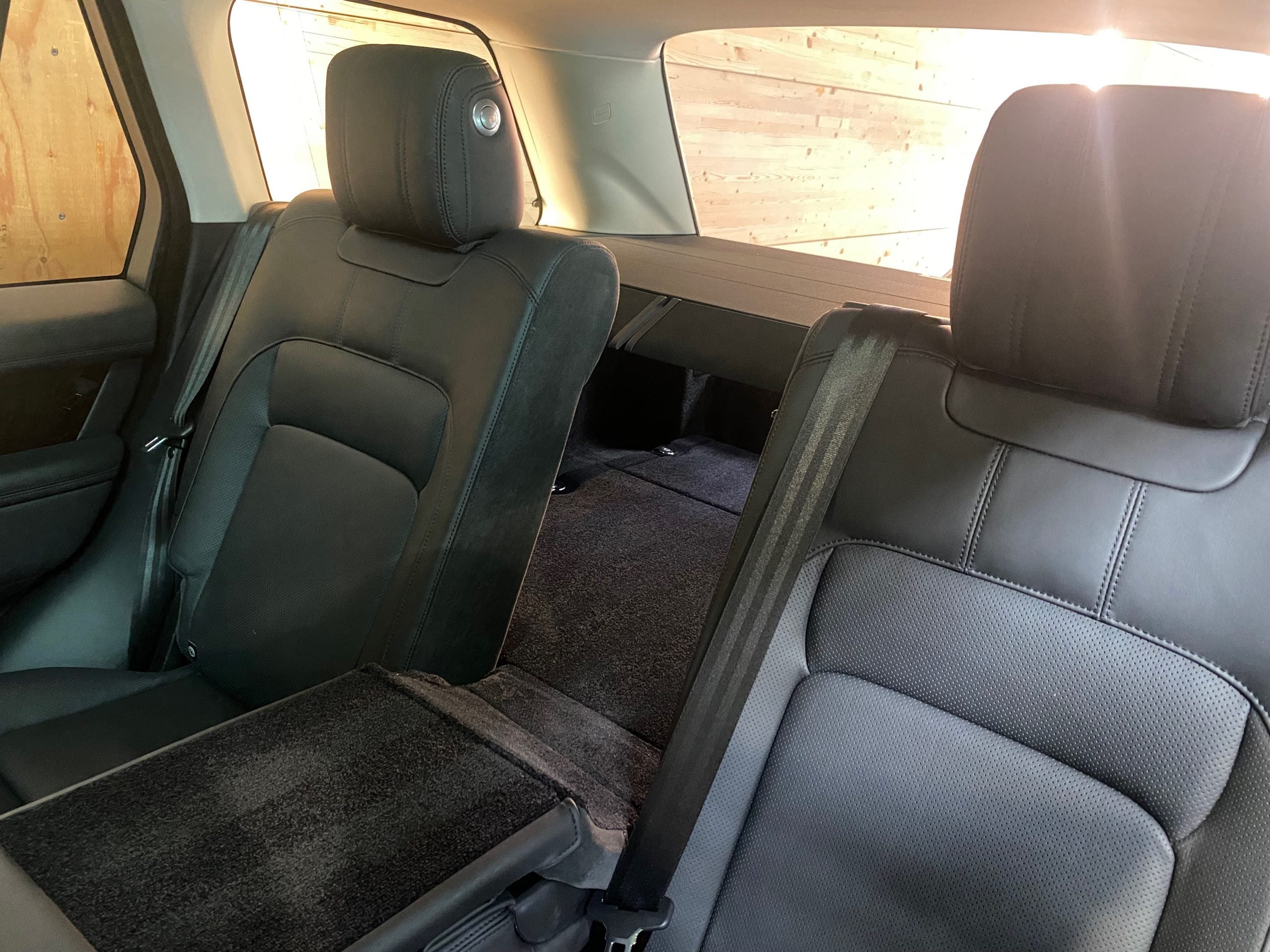 Land Rover Range Rover P400e Vogue