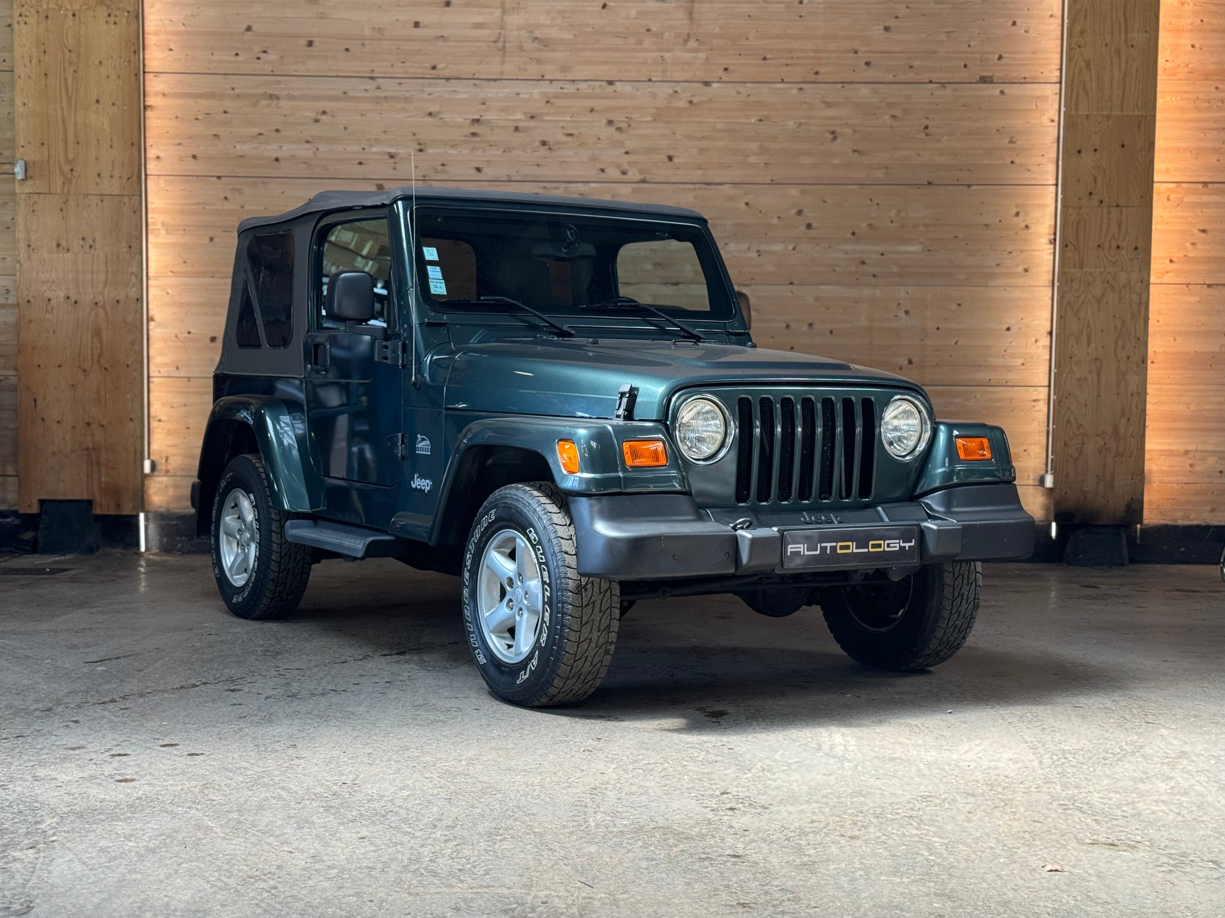 Jeep Wrangler TJ 4.0 Sahara BVA
