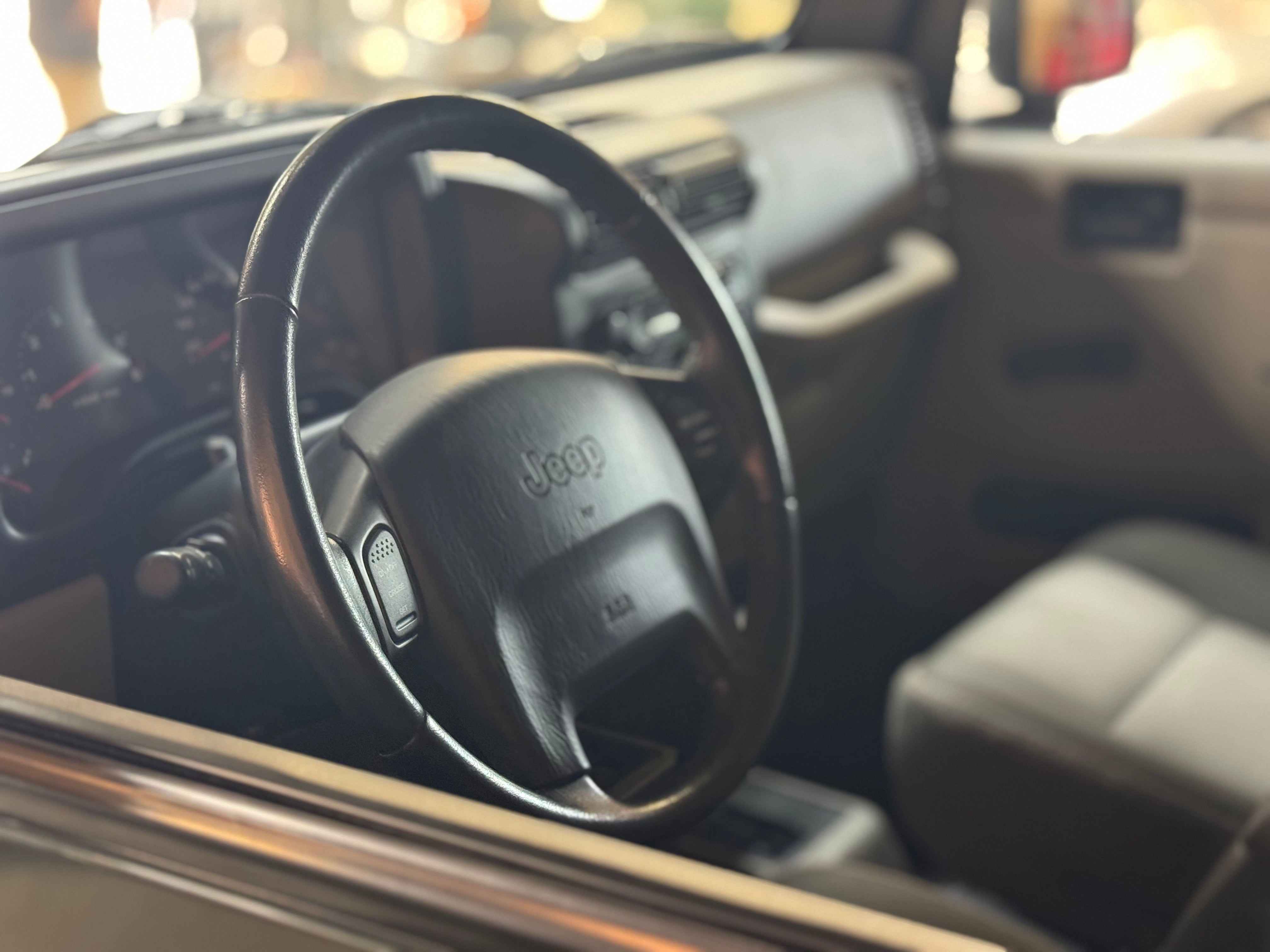 Jeep Wrangler TJ 4.0 Sahara BVA