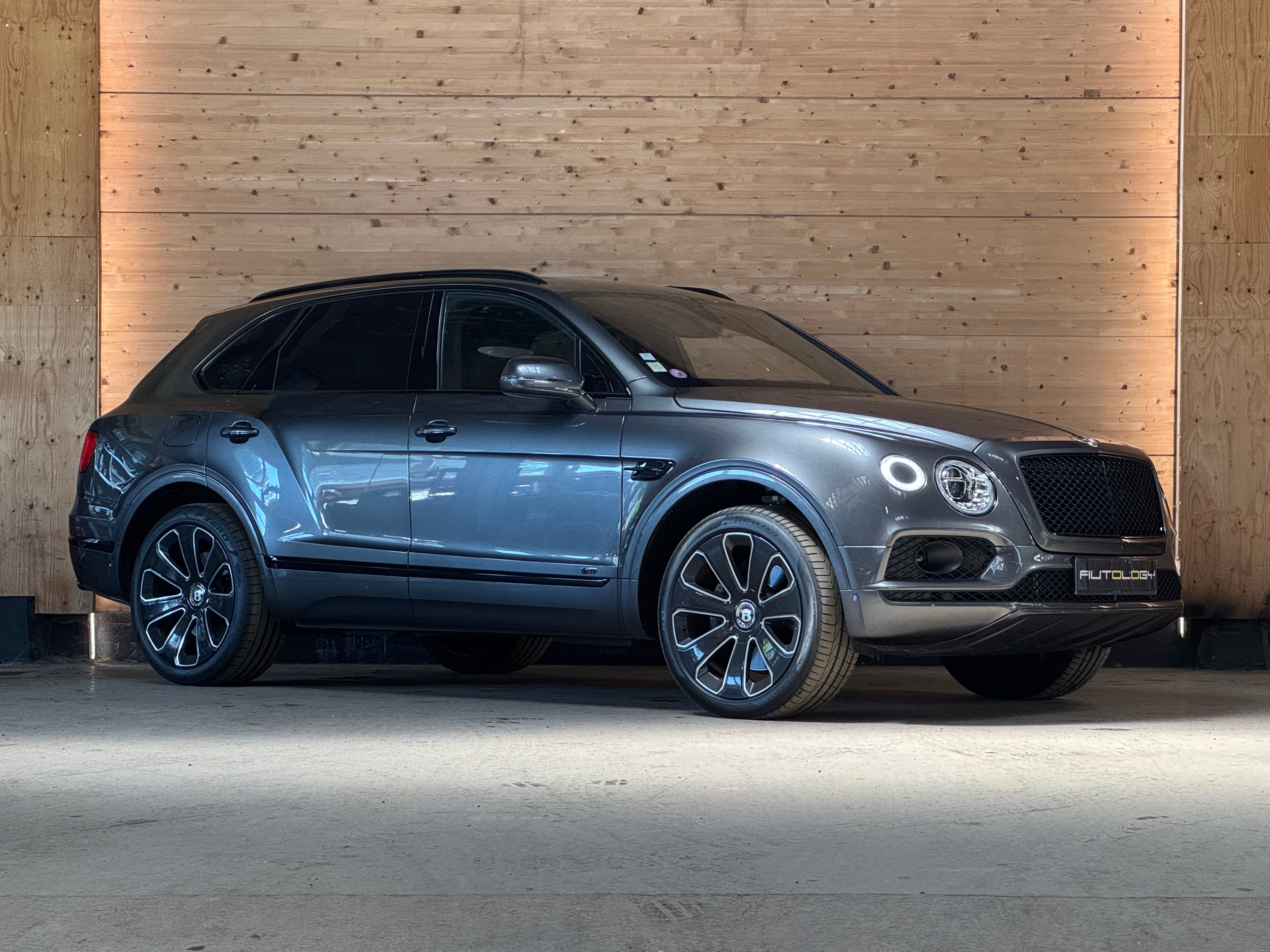Bentley Bentayga V8 Design Series