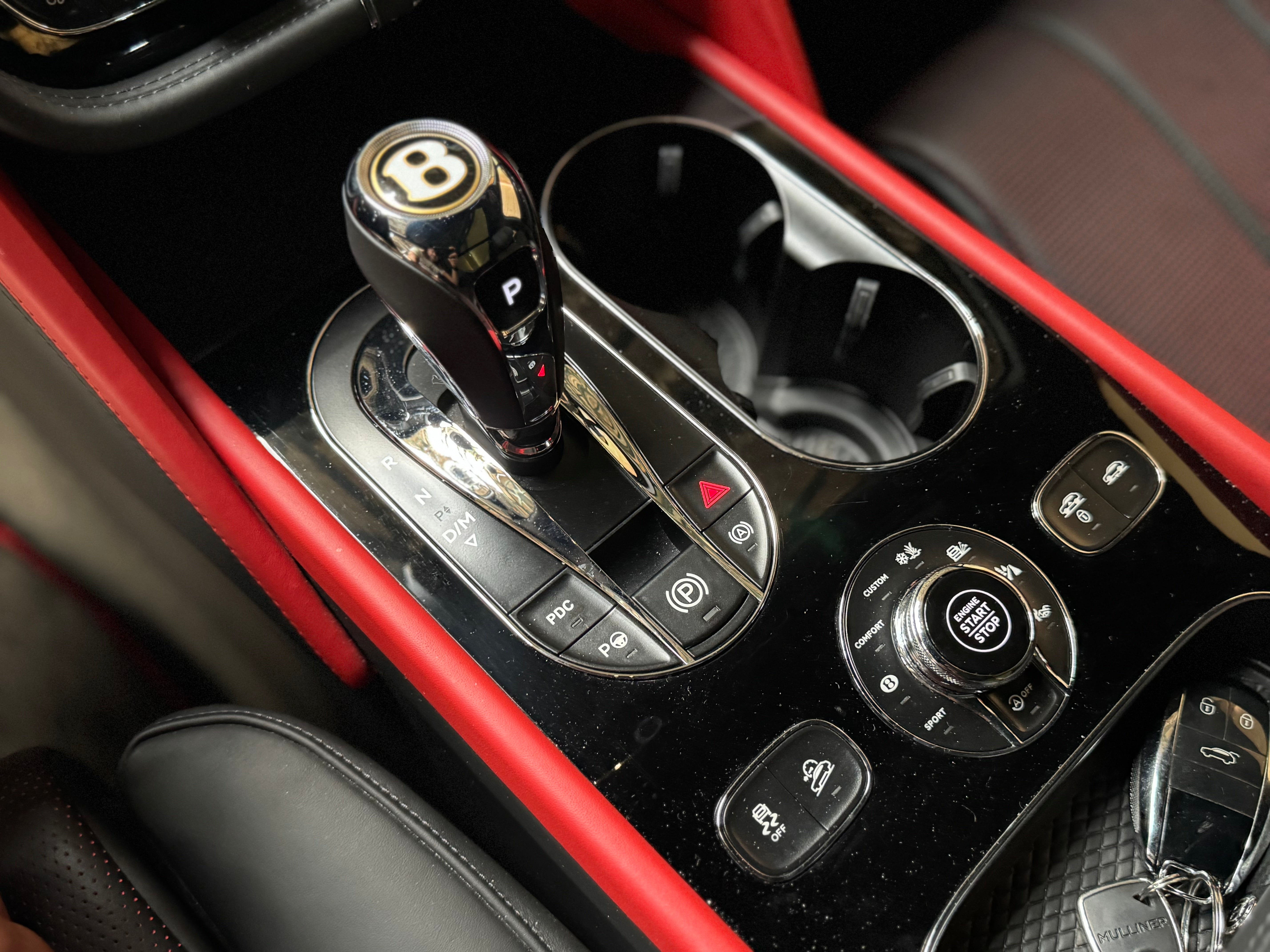 Bentley Bentayga V8 Design Series