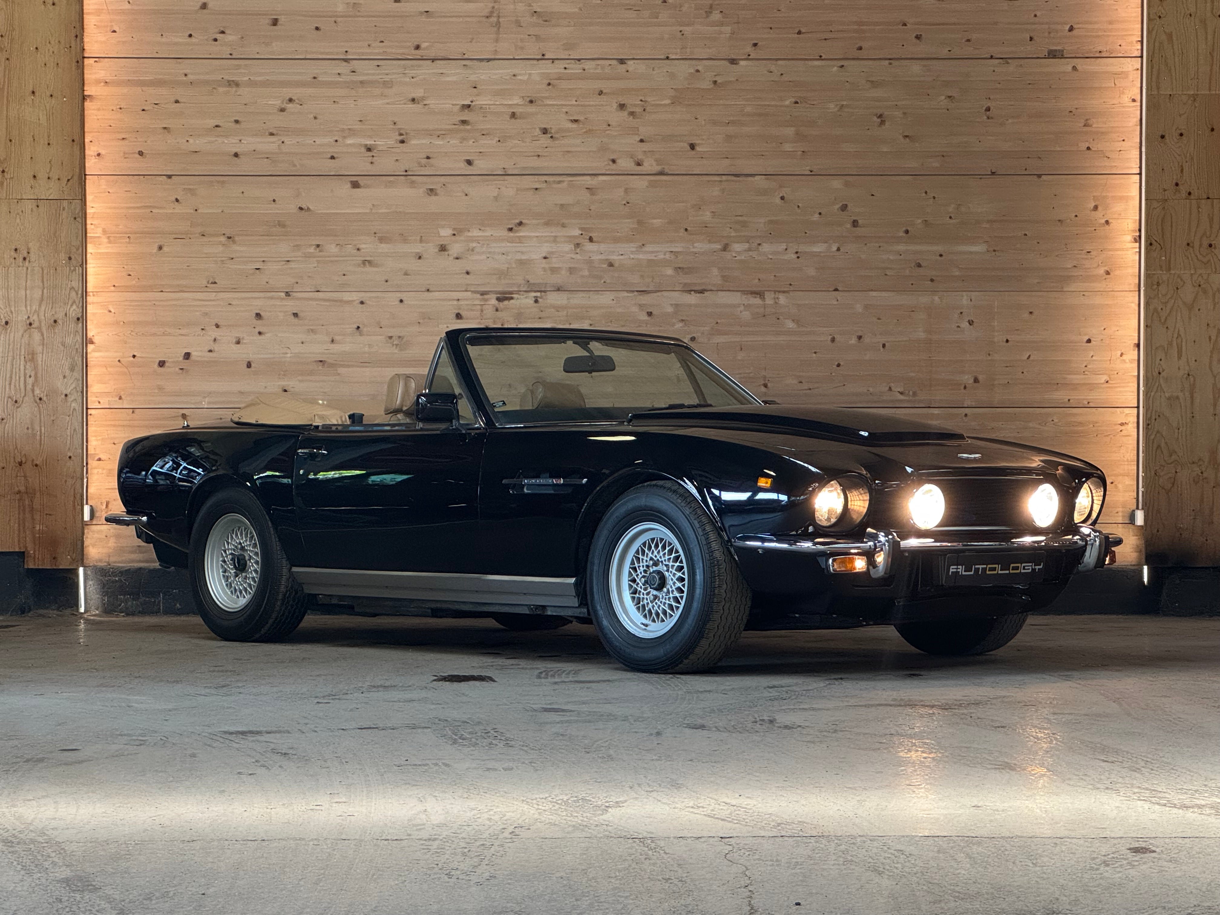 Aston Martin V8 Volante BVA