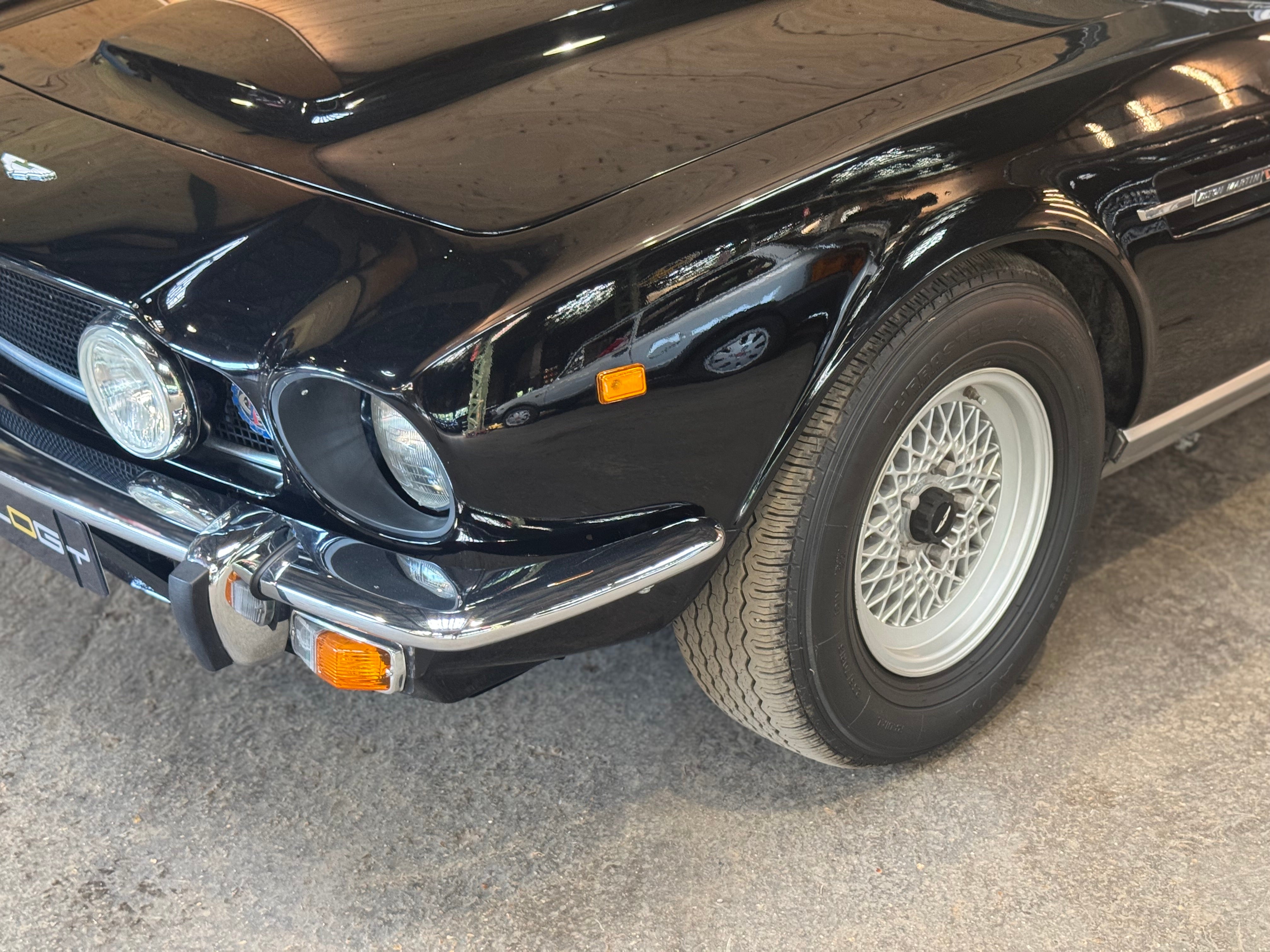 Aston Martin V8 Volante BVA