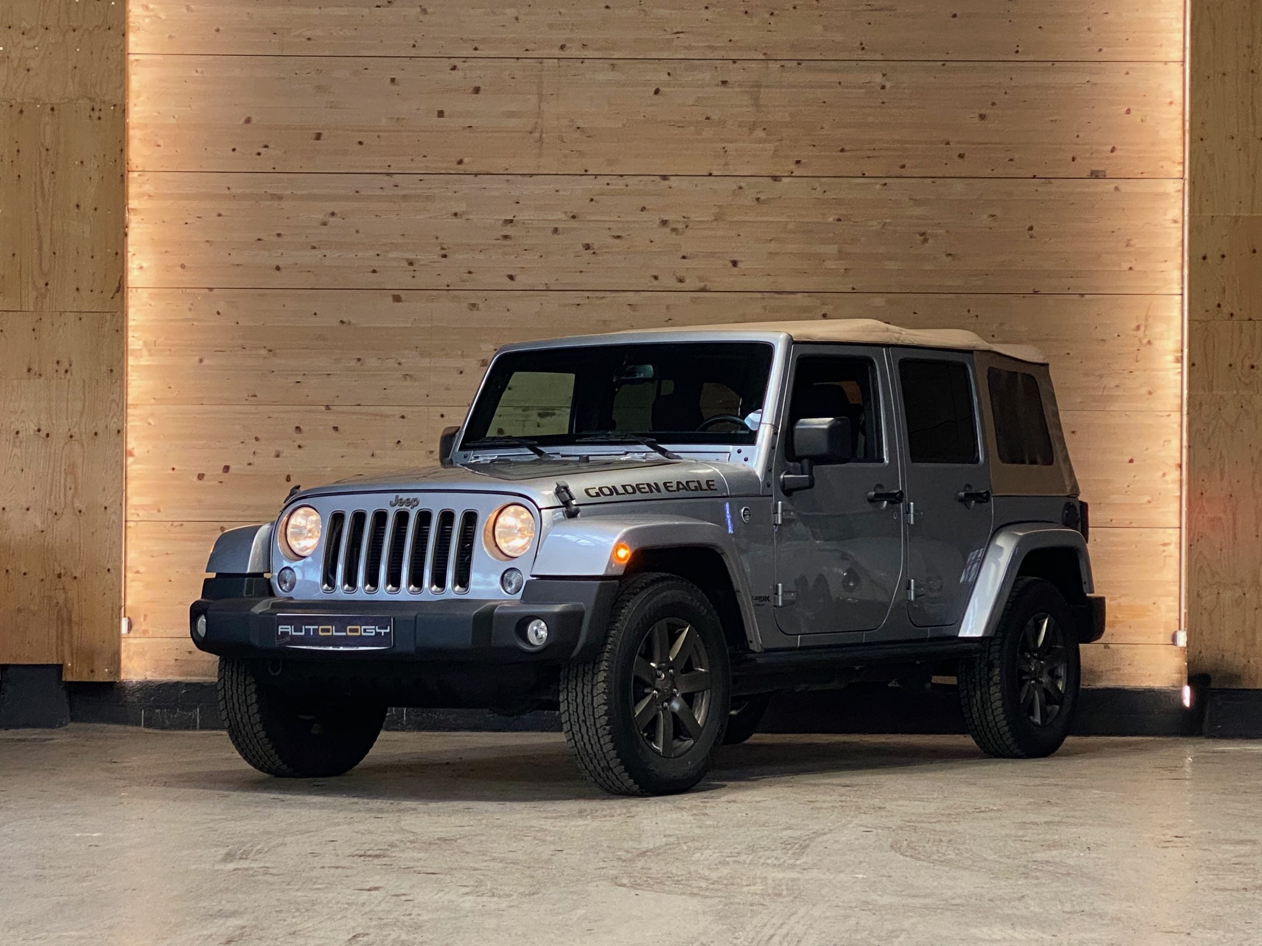Jeep Wrangler JK Unlimited V6 3.6 Golden Eagle