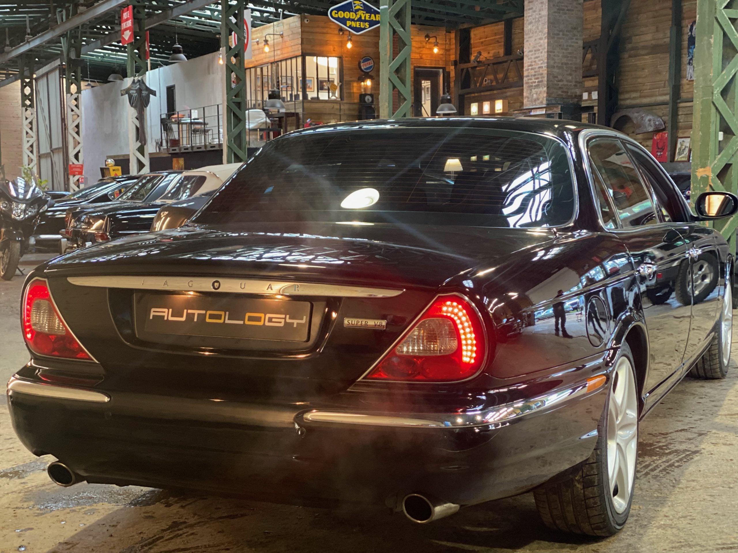 Jaguar XJ Super V8 LWB
