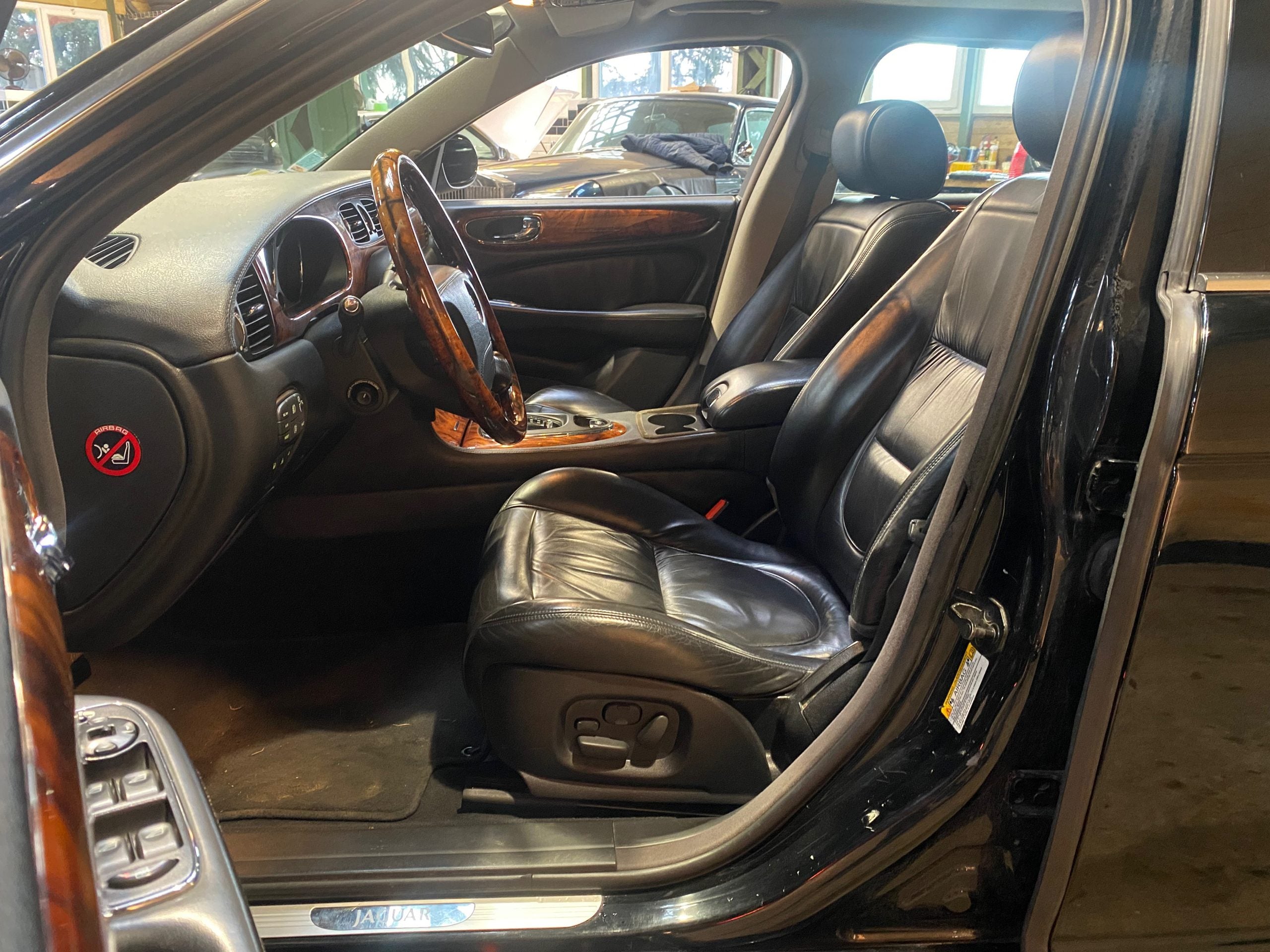 Jaguar XJ Super V8 LWB