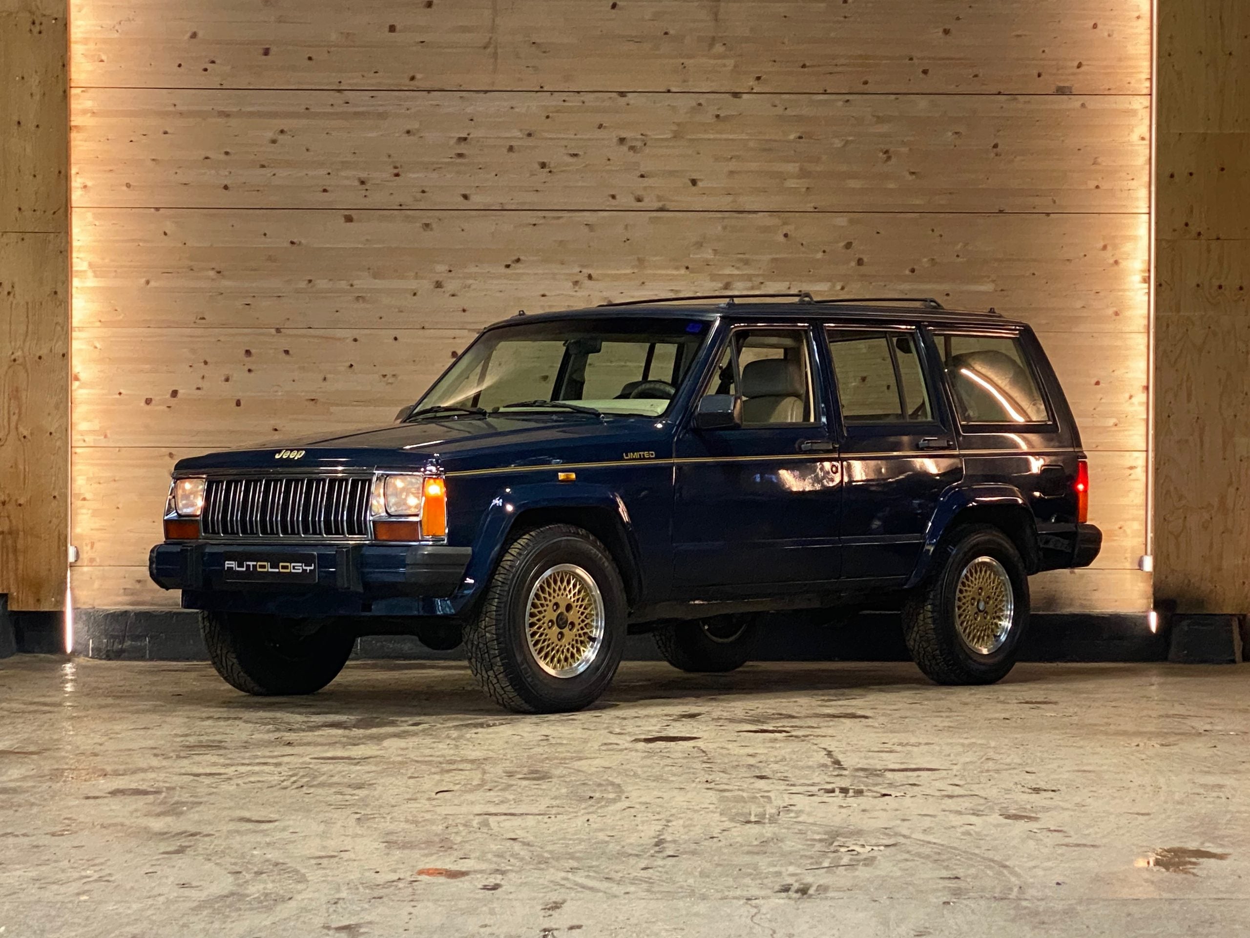 Jeep Cherokee 4.0 Limited BVA