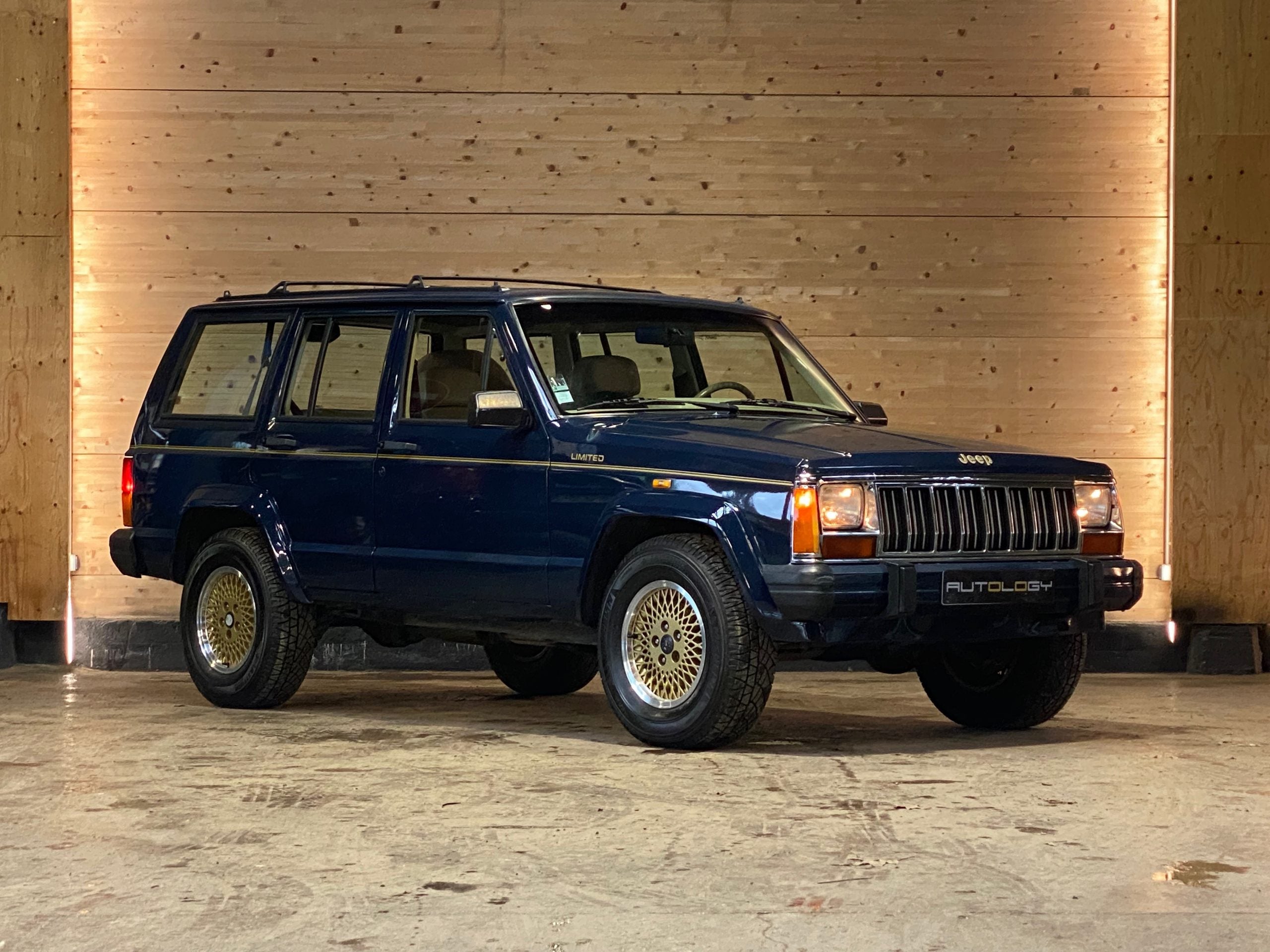 Jeep Cherokee 4.0 Limited BVA