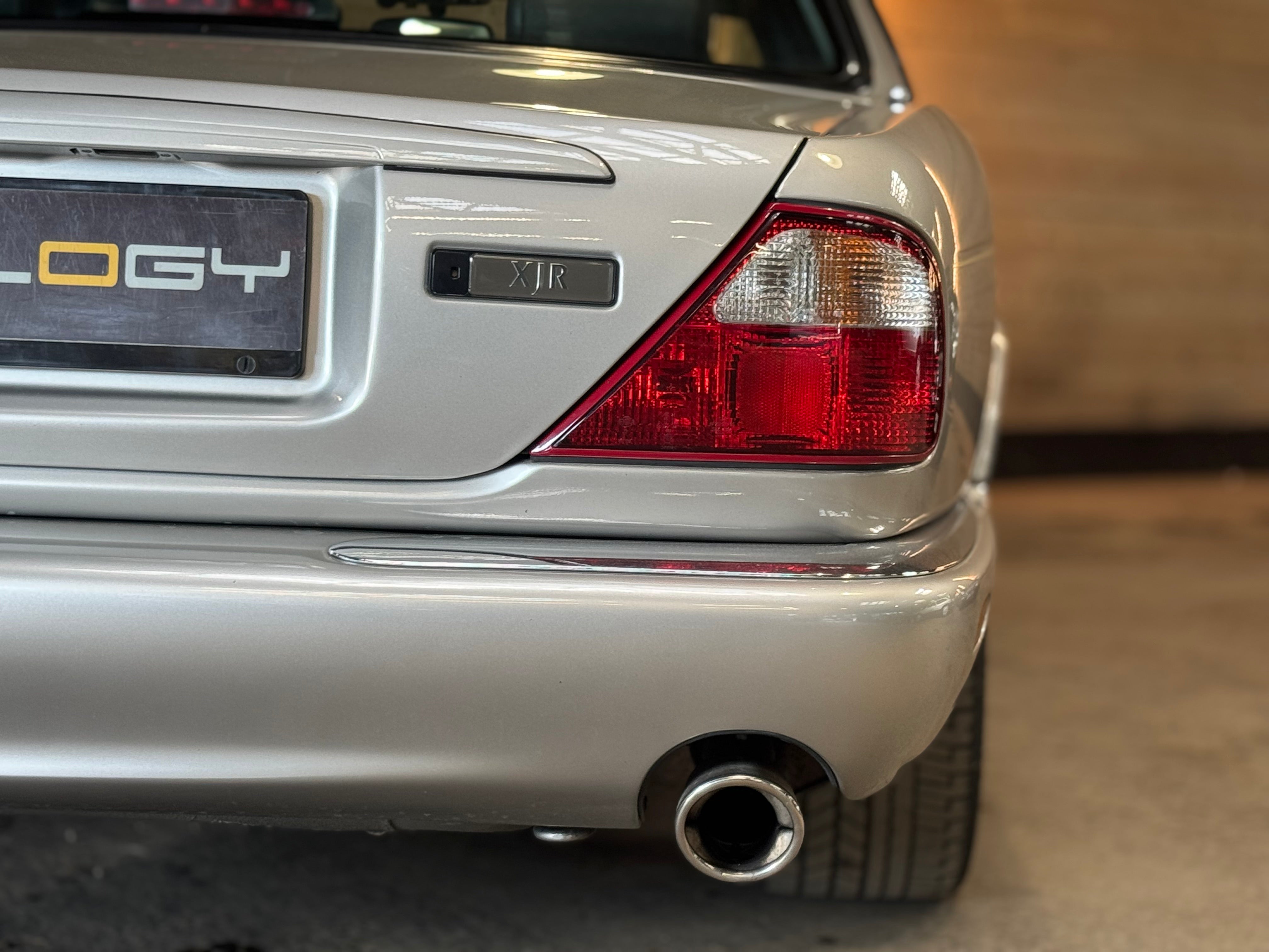 Jaguar XJR 4.0 375ch