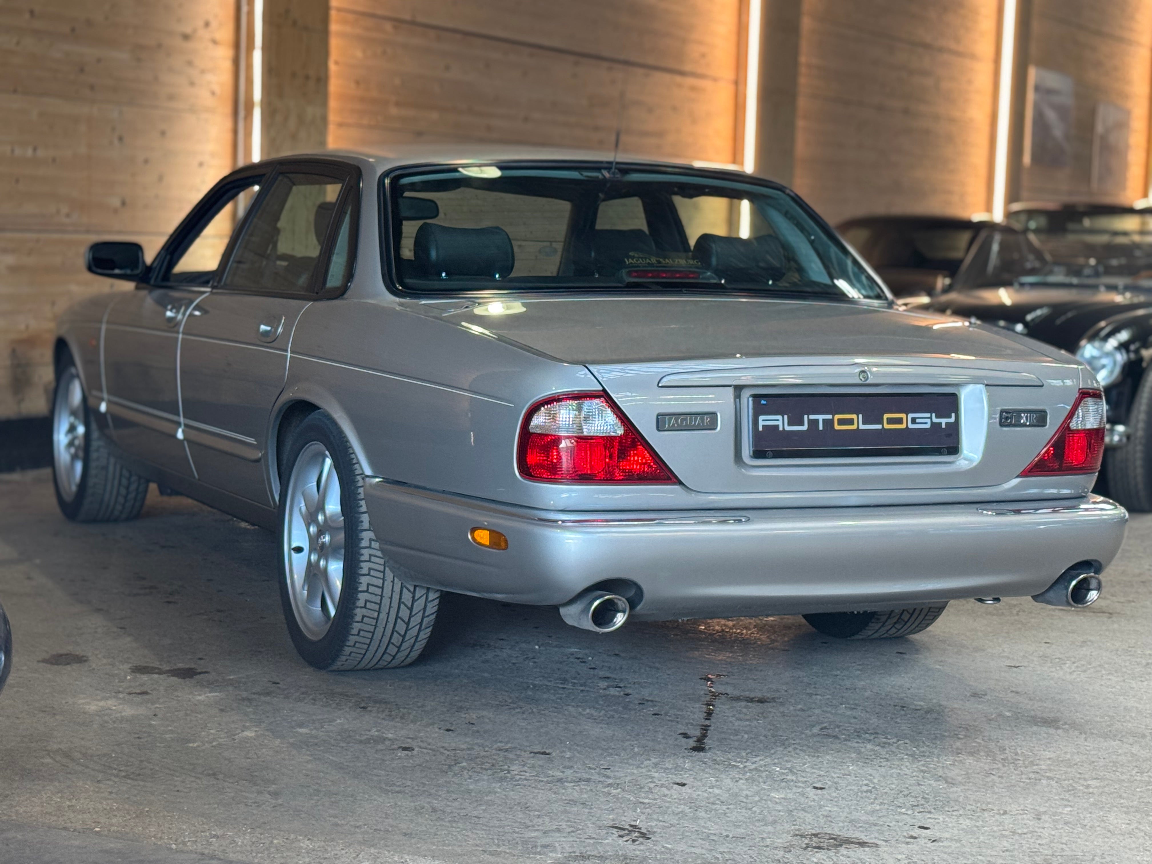 Jaguar XJR 4.0 375ch