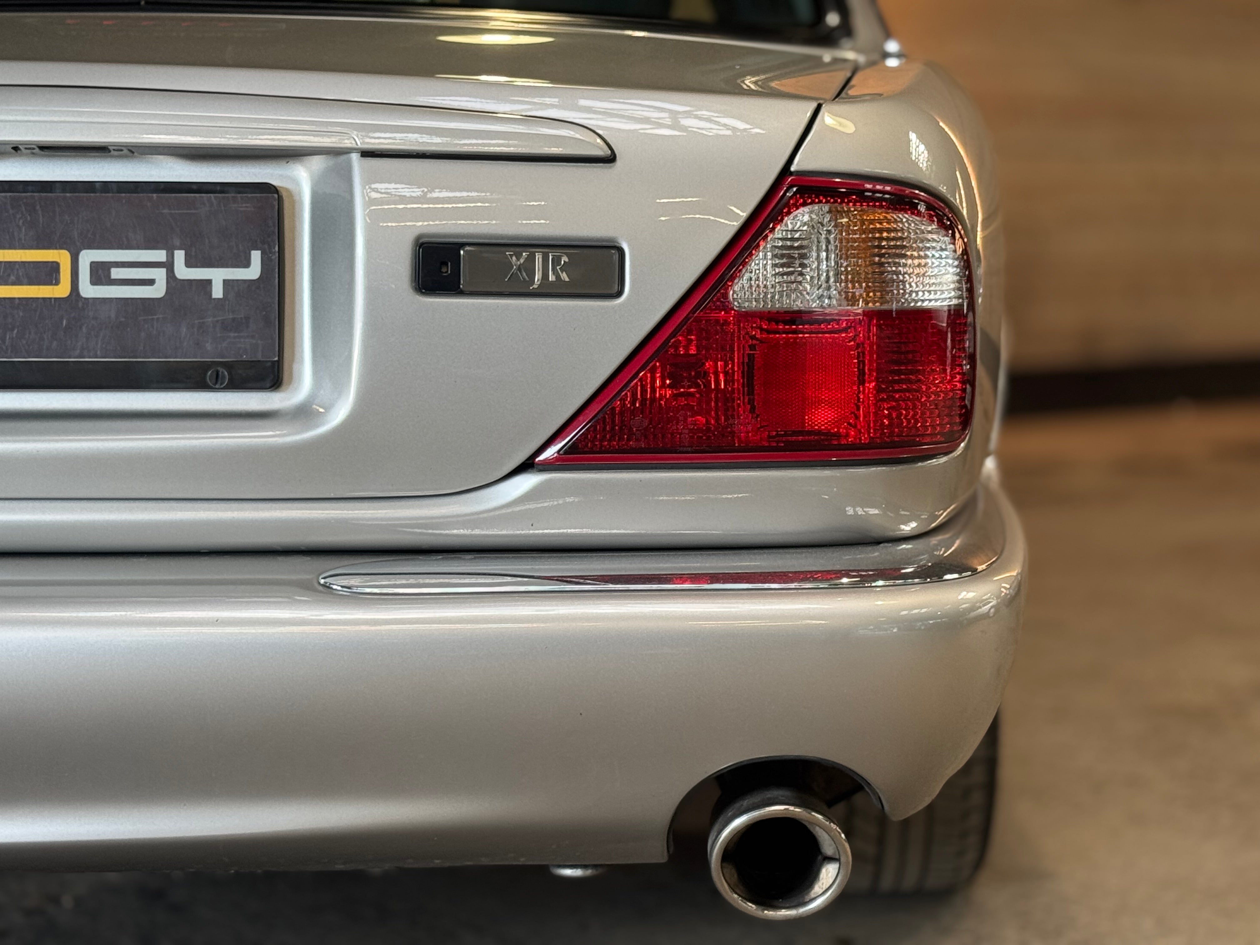 Jaguar XJR 4.0 375ch