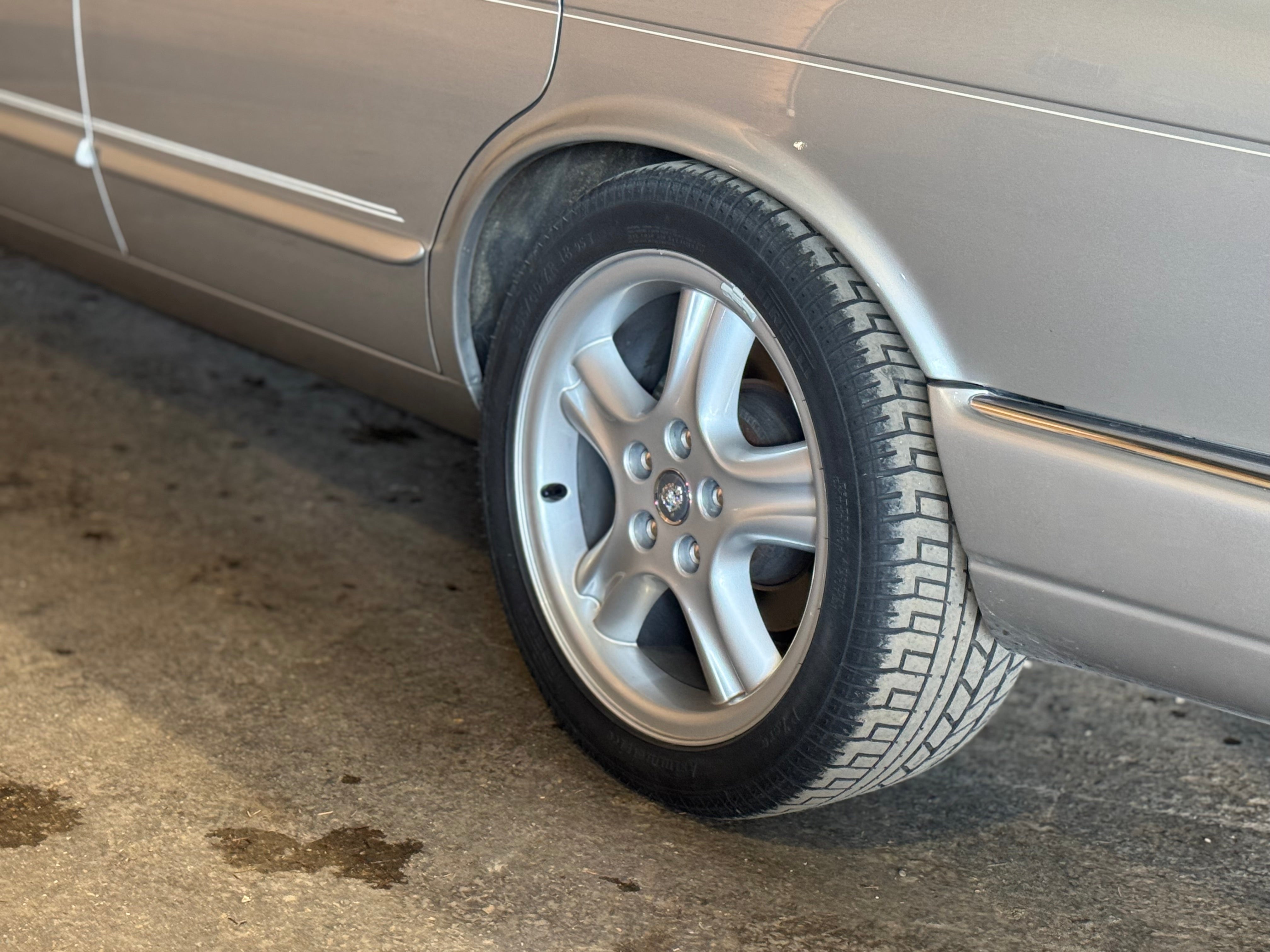 Jaguar XJR 4.0 375ch