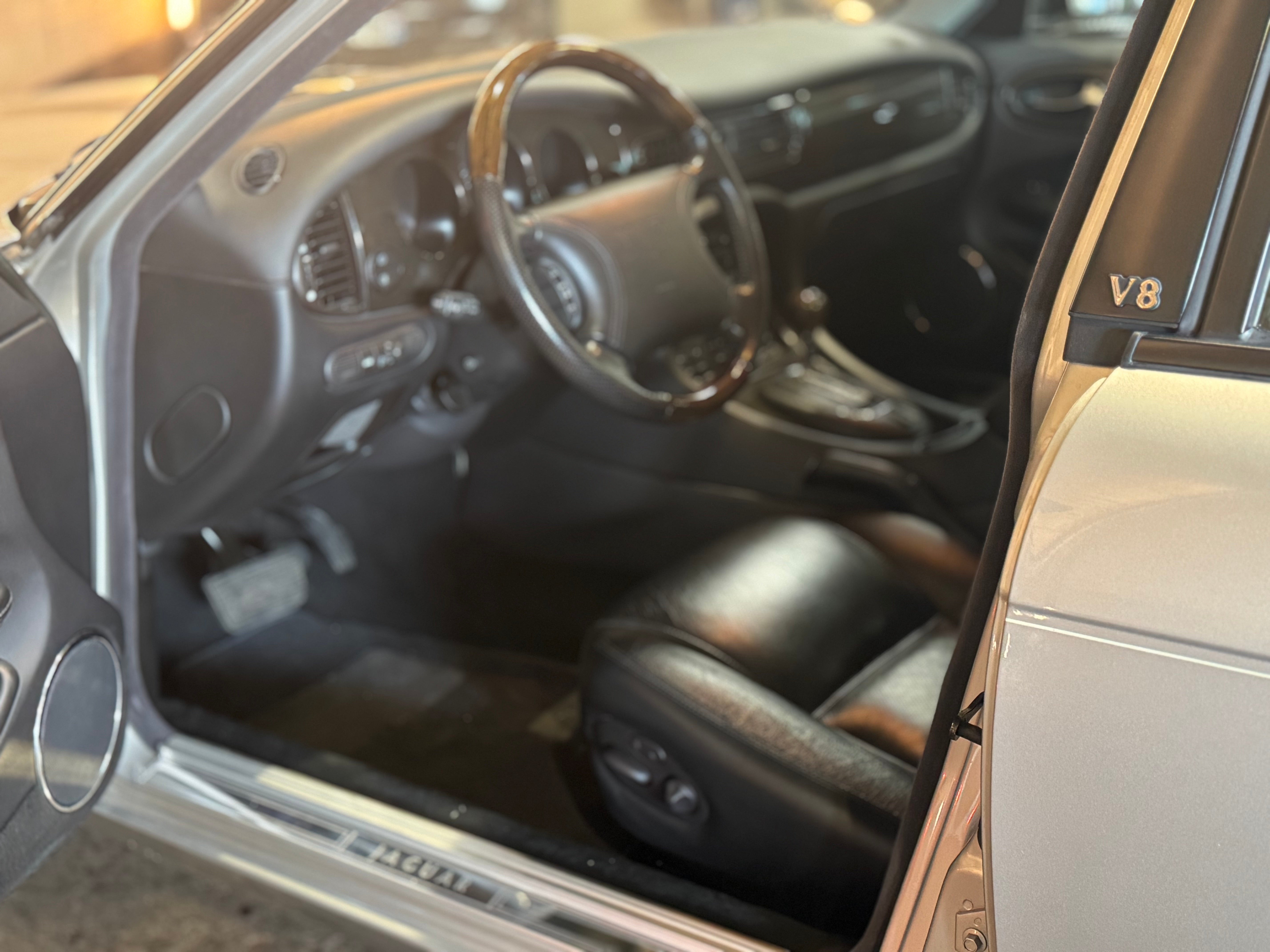Jaguar XJR 4.0 375ch