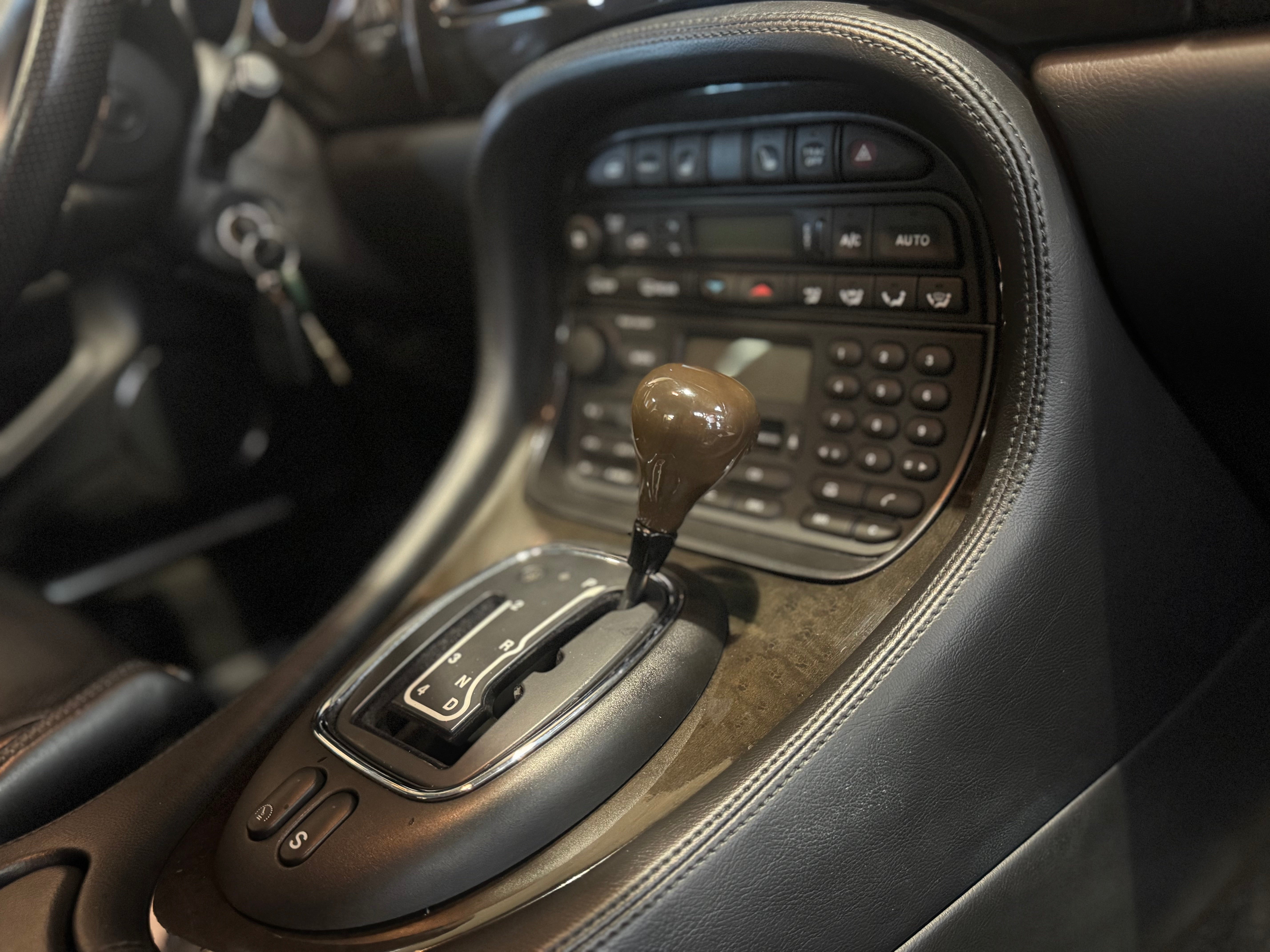 Jaguar XJR 4.0 375ch
