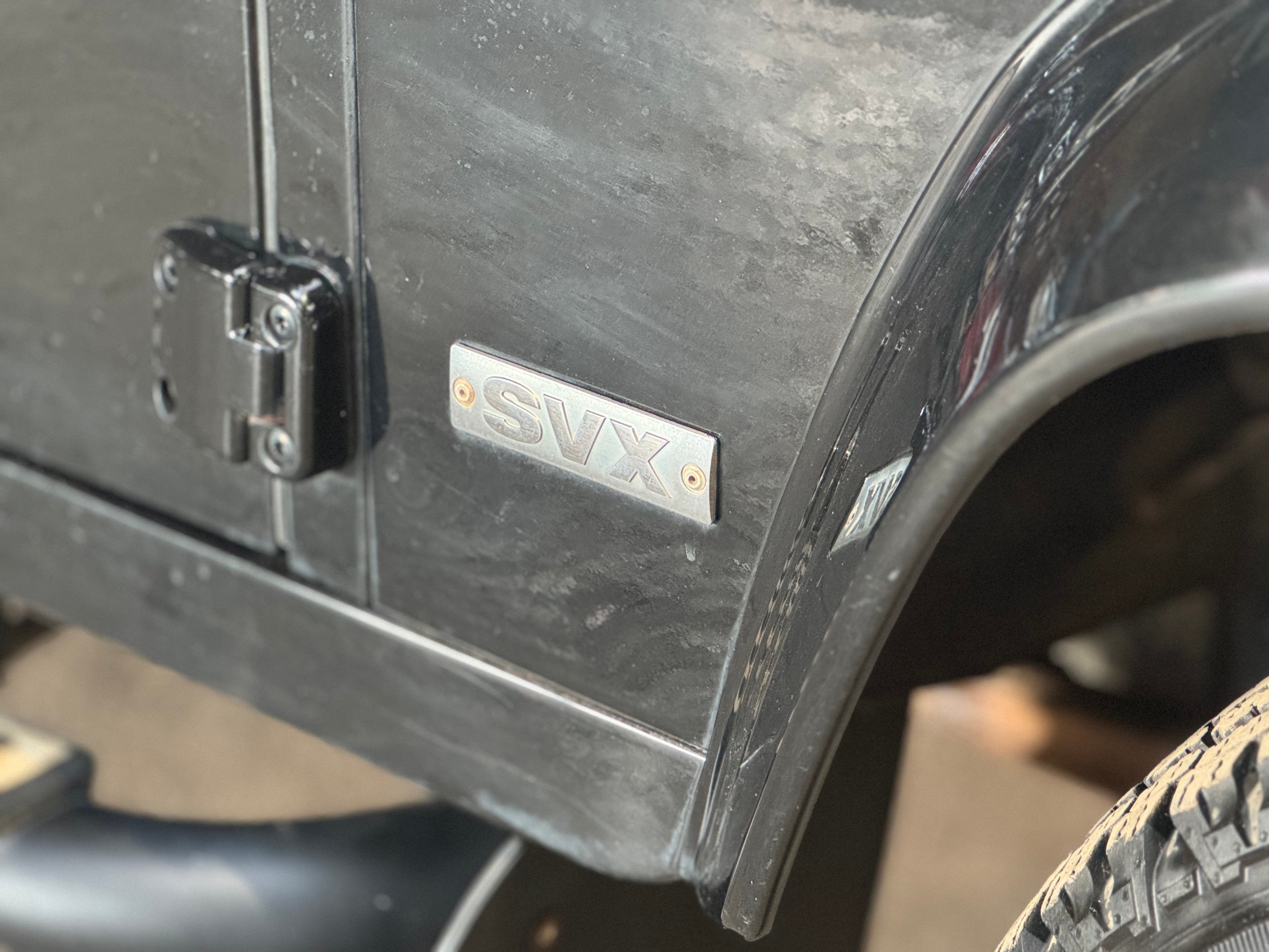 Land Rover Defender 110 Td4 SVX "60th Anniversary" 7 places