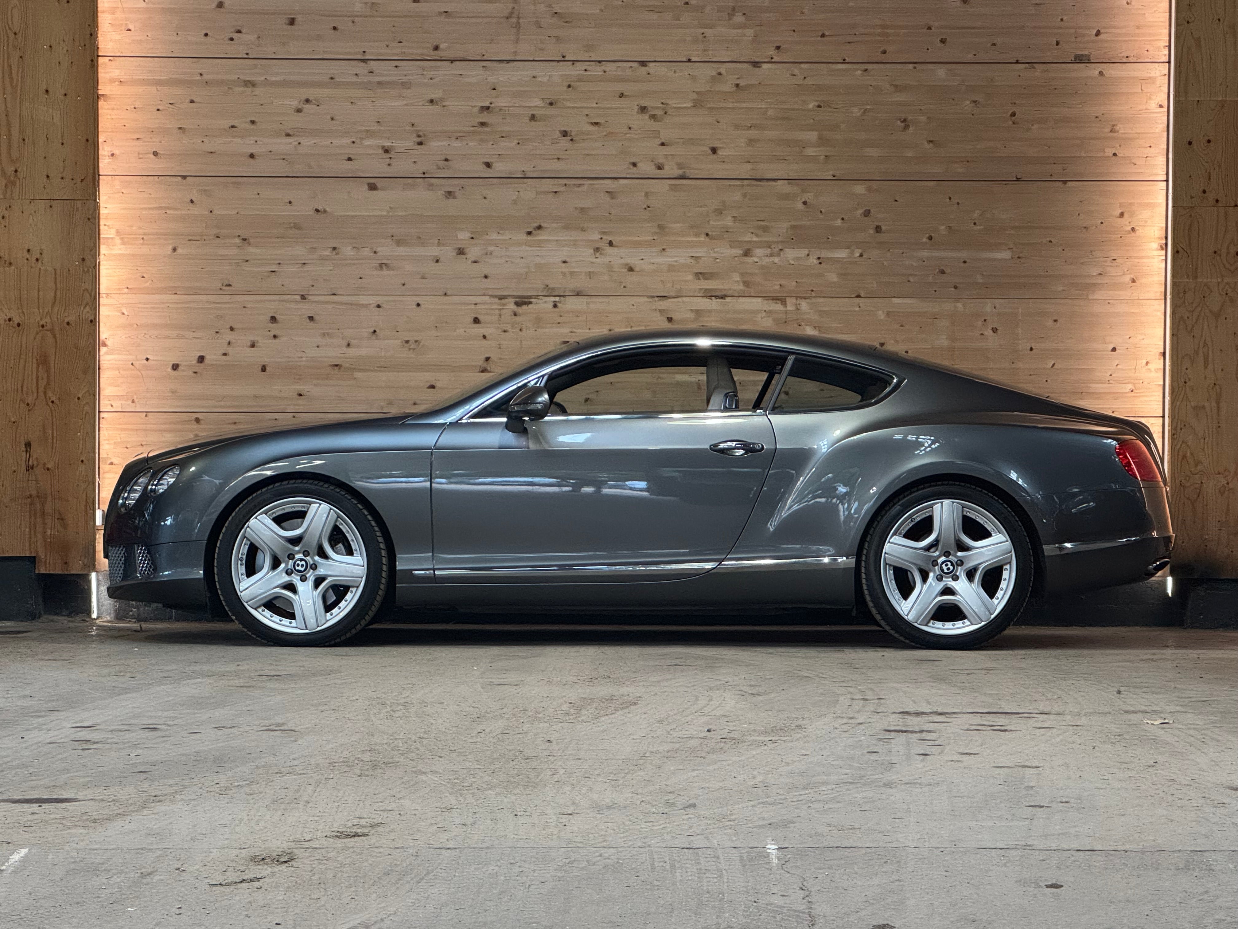 Bentley Continental GT.2 W12 Mulliner