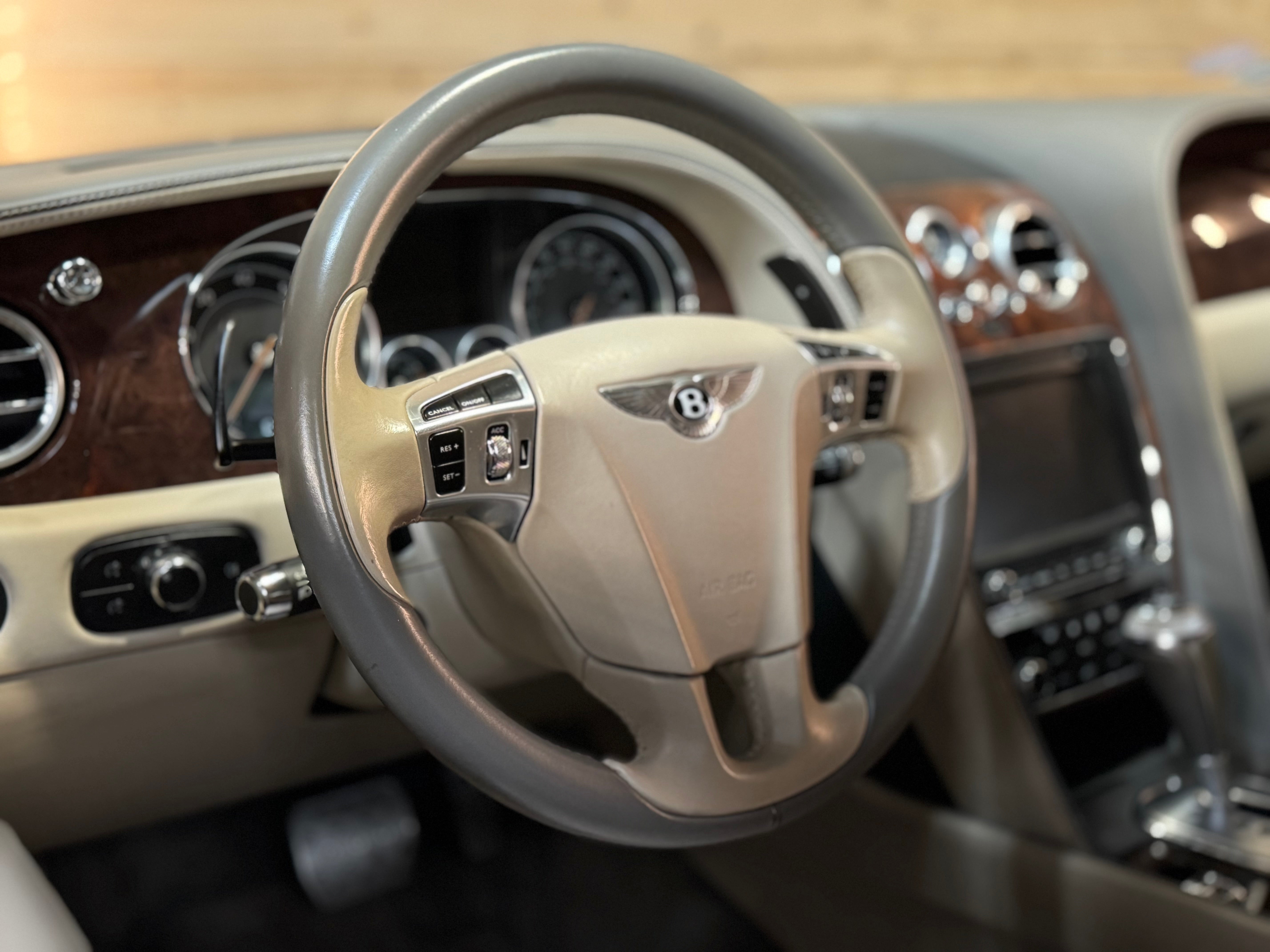Bentley Continental GT.2 W12 Mulliner