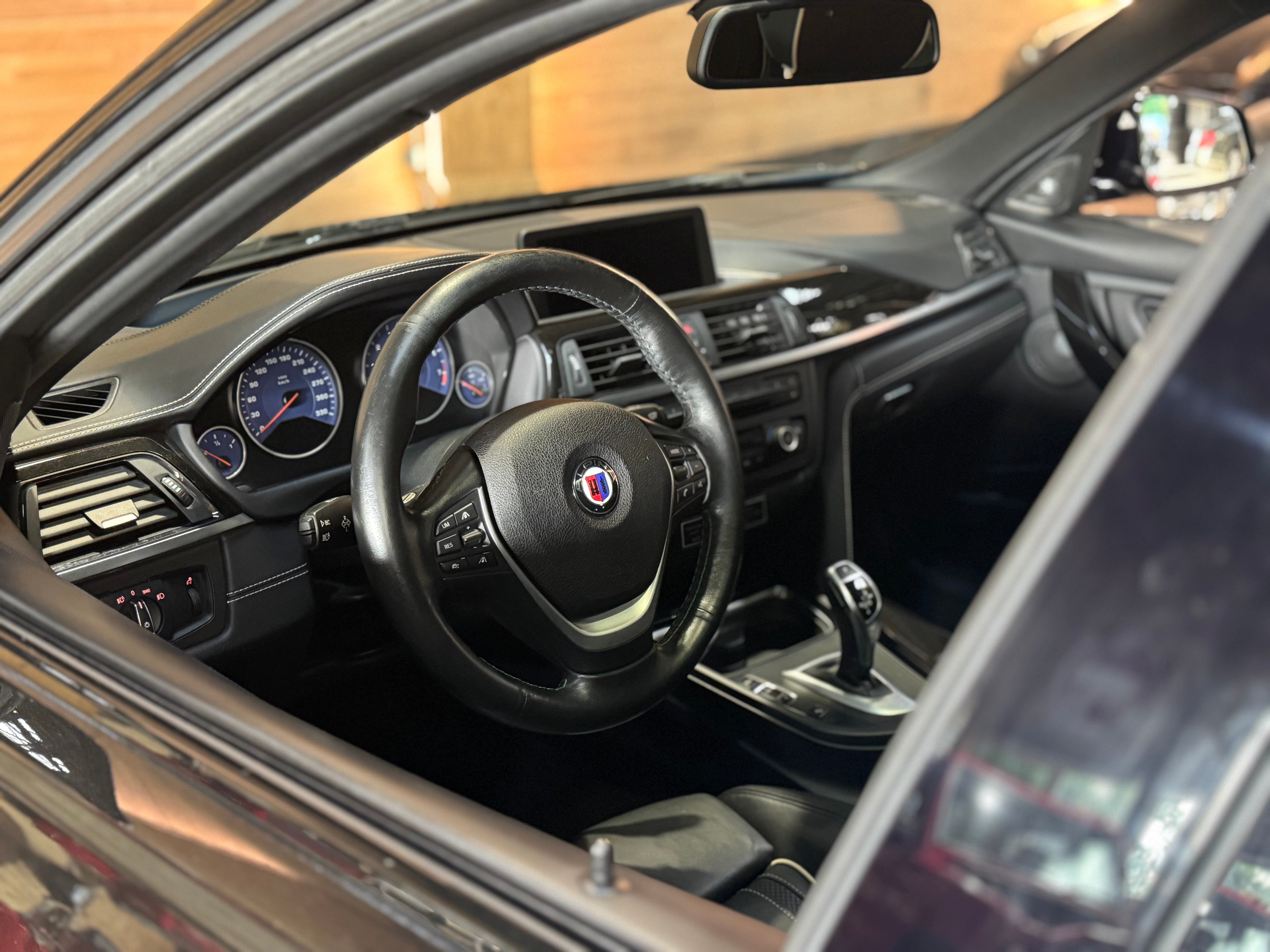 Alpina B3 Bi-Turbo Touring Allrad 410ch