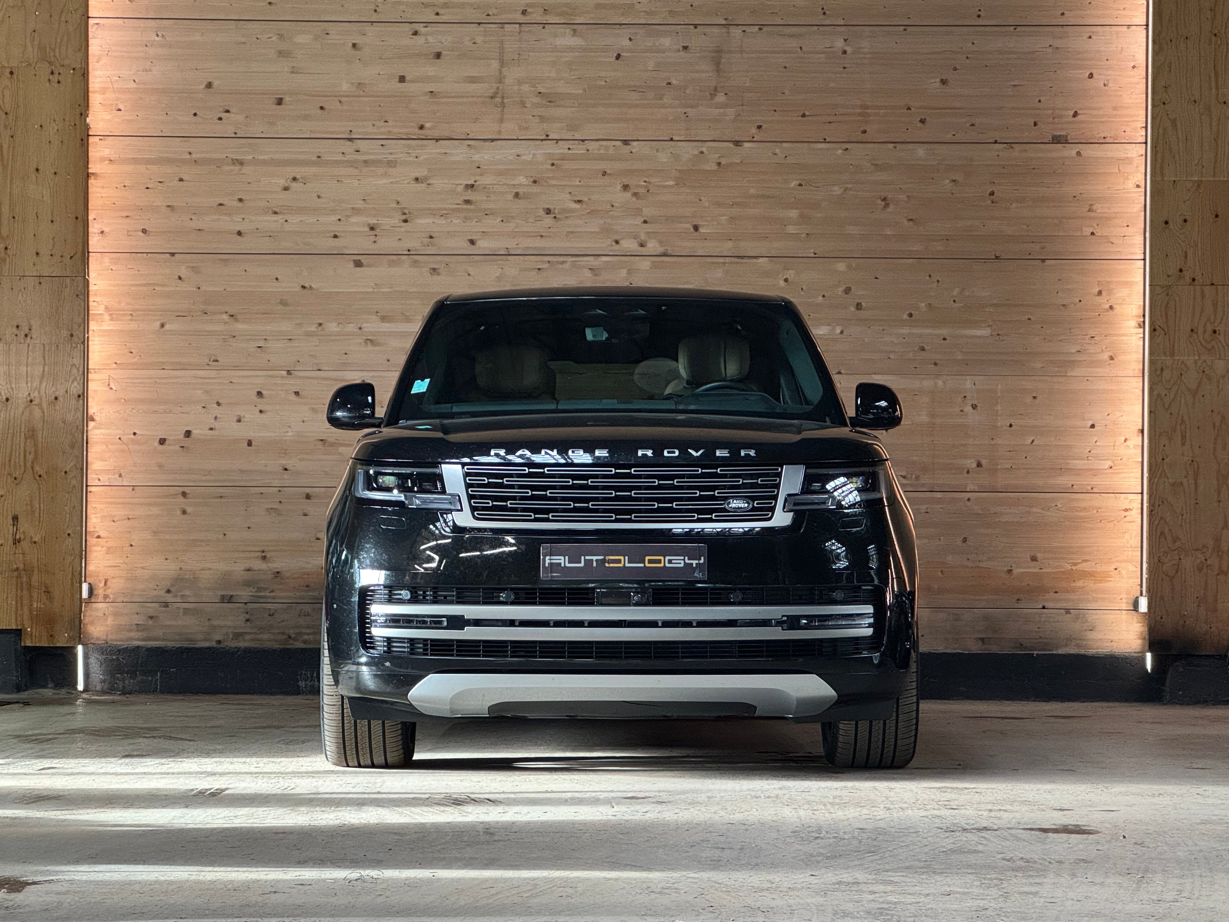 Land Rover Range Rover P550e Autobiography