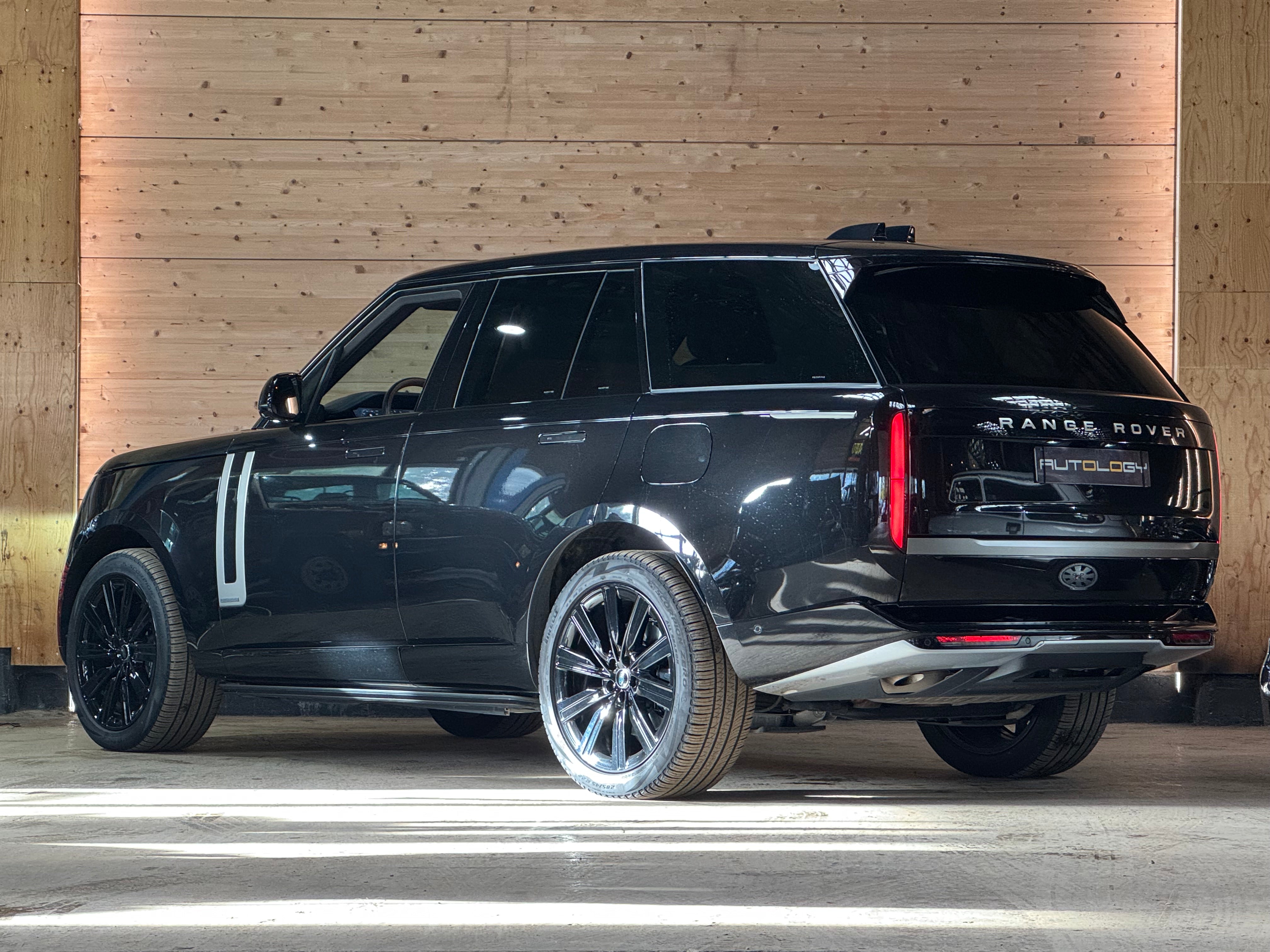 Land Rover Range Rover P550e Autobiography